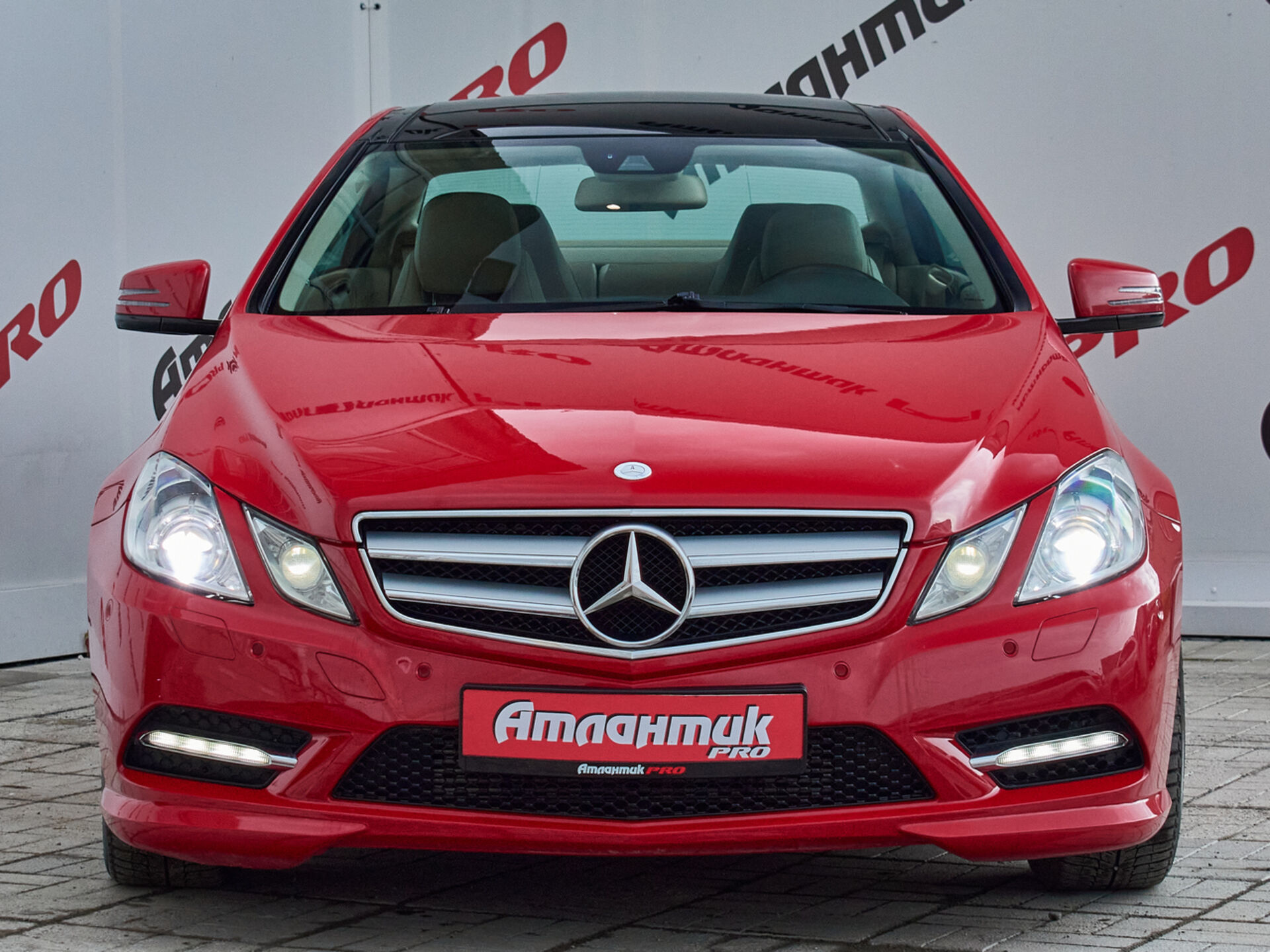 Купить Mercedes-Benz E-Класс 200 7G-Tronic 1.8 AT (184 л.с.), 2012 в Екатеренбурге