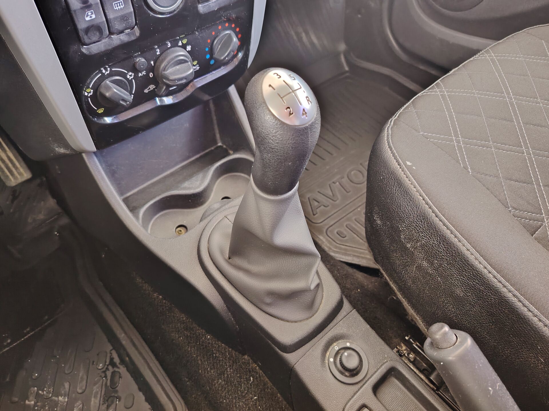 Lada Largus None 2016 г.в., 175 685 км.