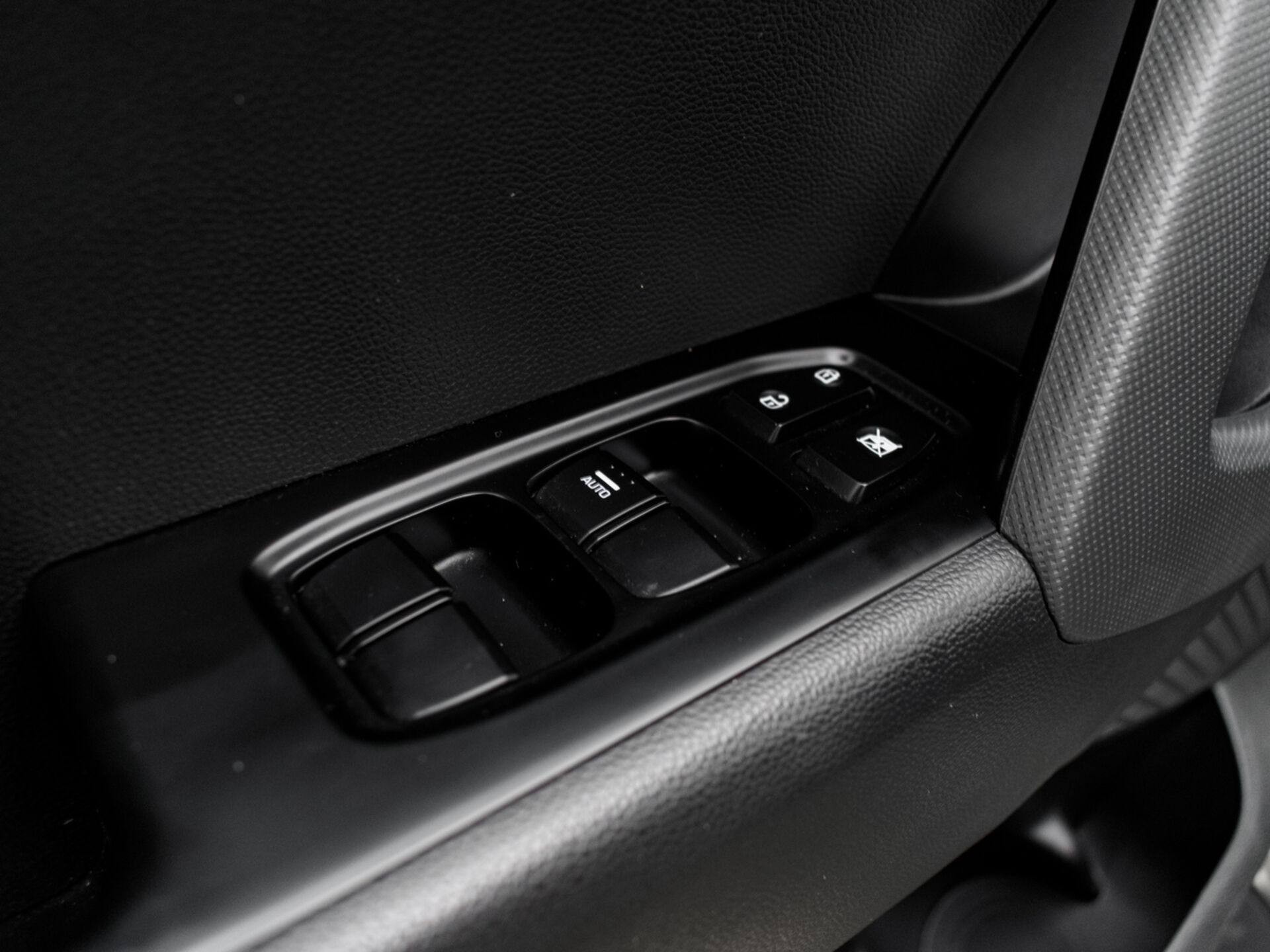 Купить Hyundai Creta 2.0 AT (150 л.с.) 4WD, 2018 в Екатеренбурге