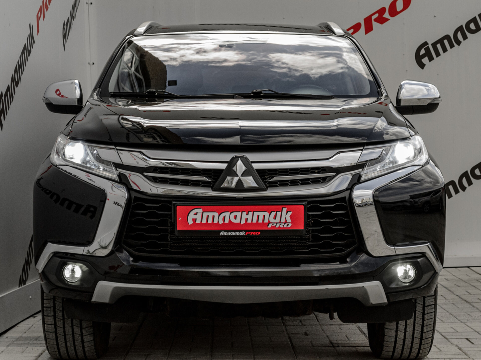 Купить Mitsubishi Pajero Sport 2.4d AT (181 л.с.) 4WD, 2018 в Екатеренбурге