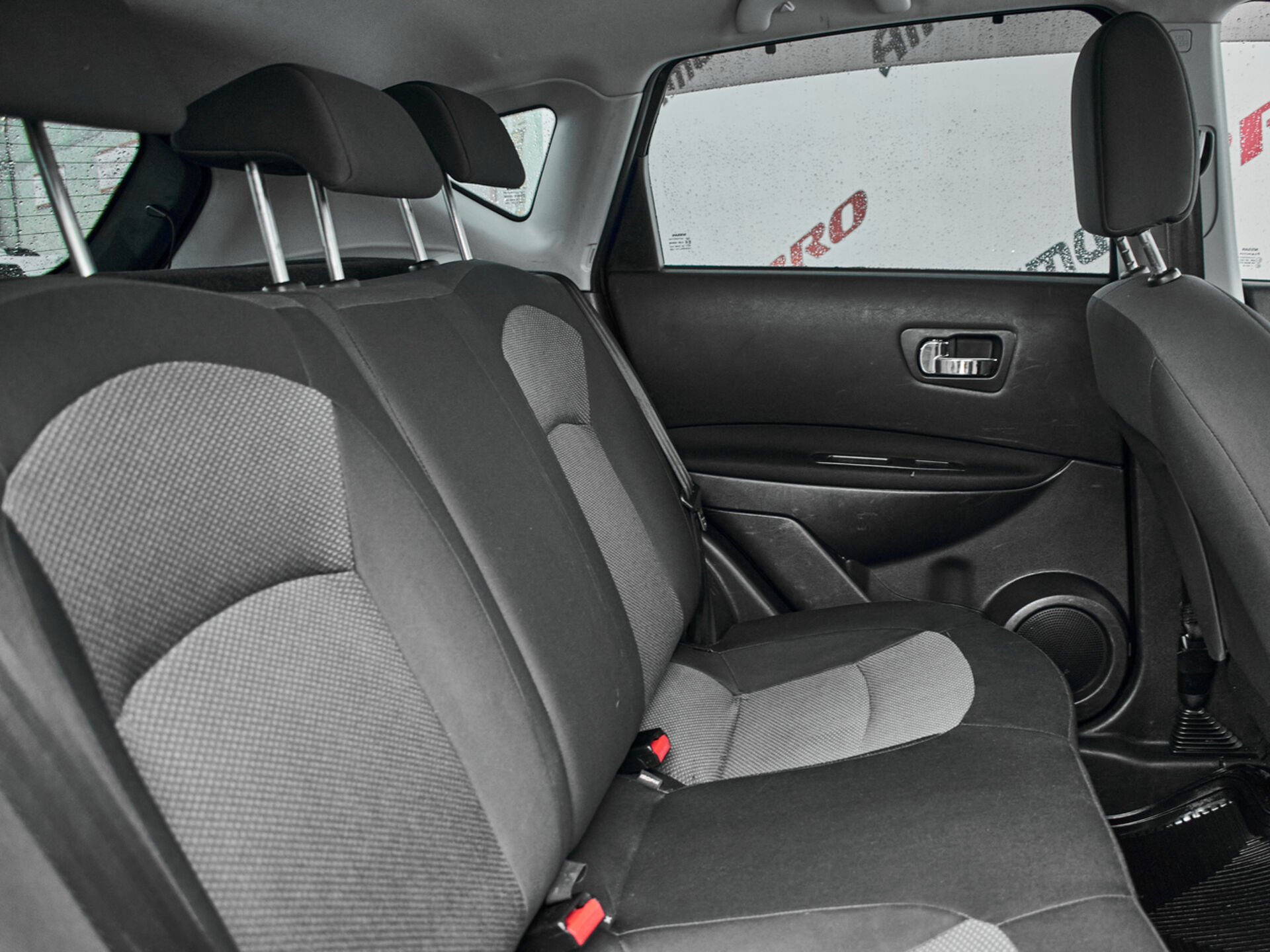 Купить Nissan Qashqai 1.6 MT (114 л.с.), 2013 в Екатеренбурге