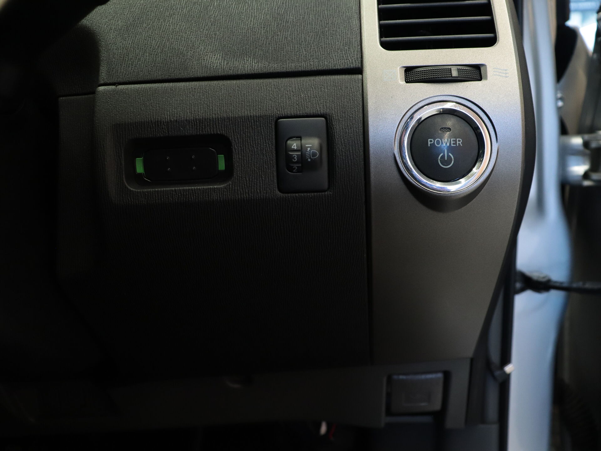 Toyota Prius 2010 7