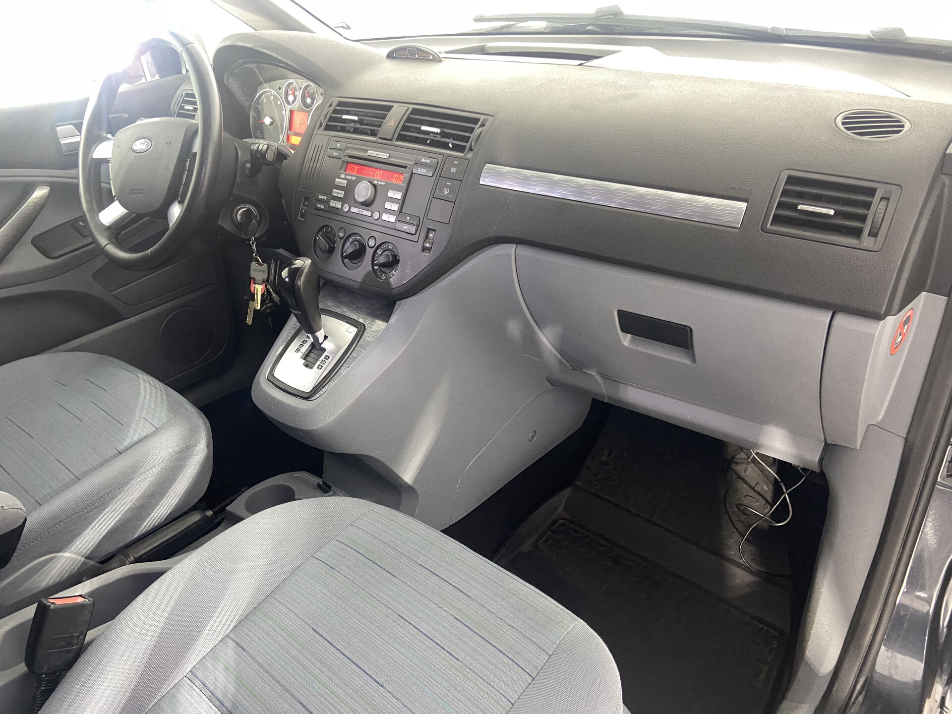 Ford C-MAX Trend 2007 г.в., 268 000 км.