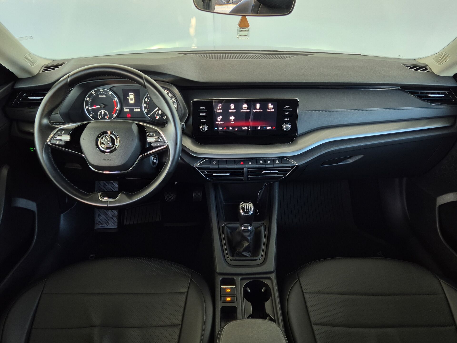 Skoda Octavia Ambition Plus 2021 г.в., 59 266 км.