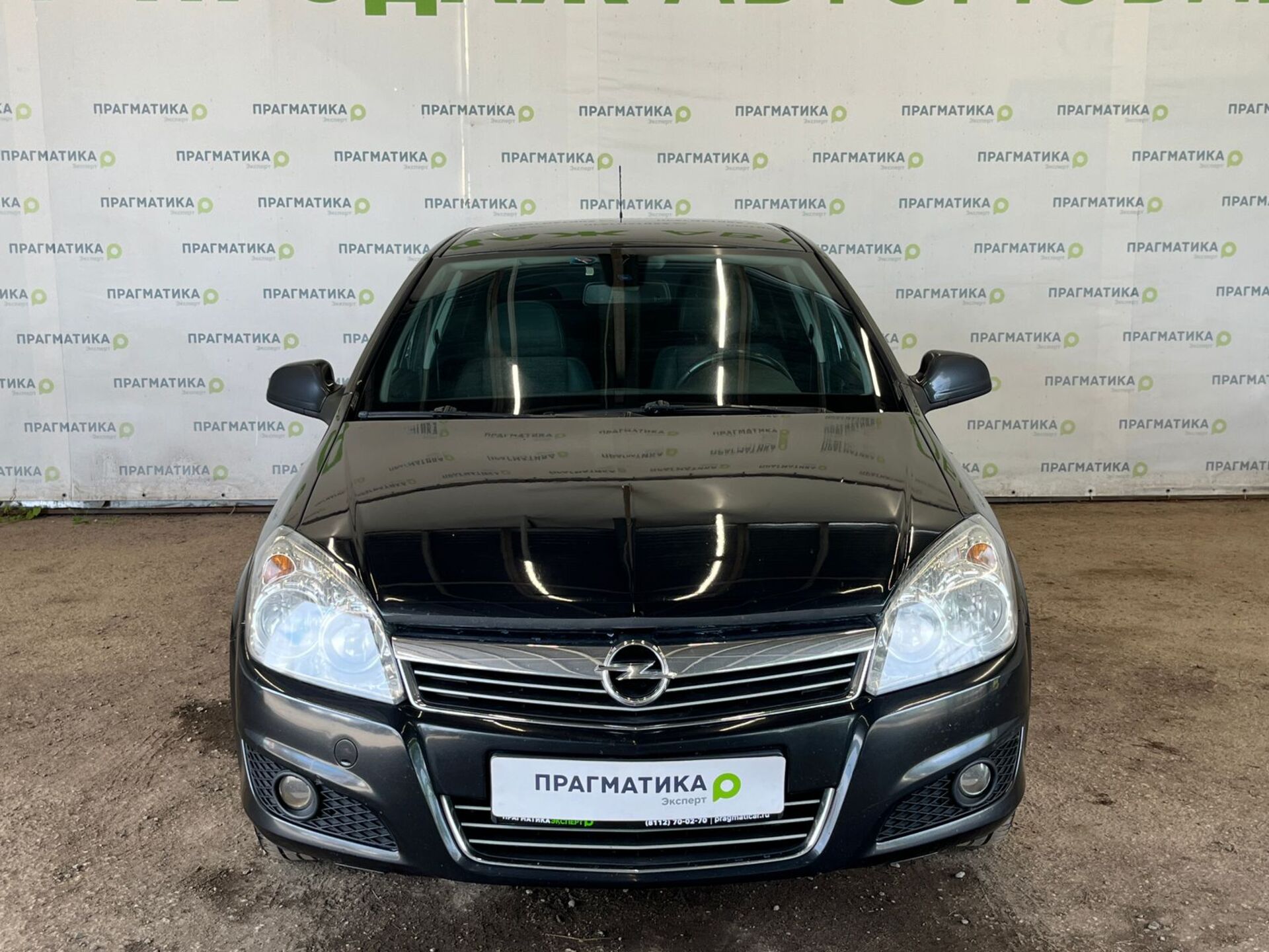 Opel Astra None 2014 г.в., 233 870 км.