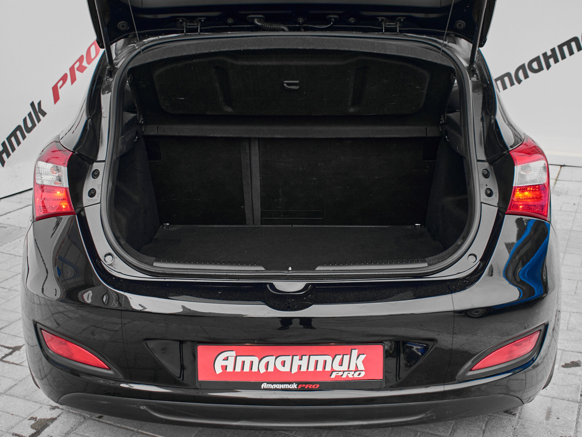 Купить Hyundai i30 1.4 MT (100 л.с.), 2013 в Екатеренбурге