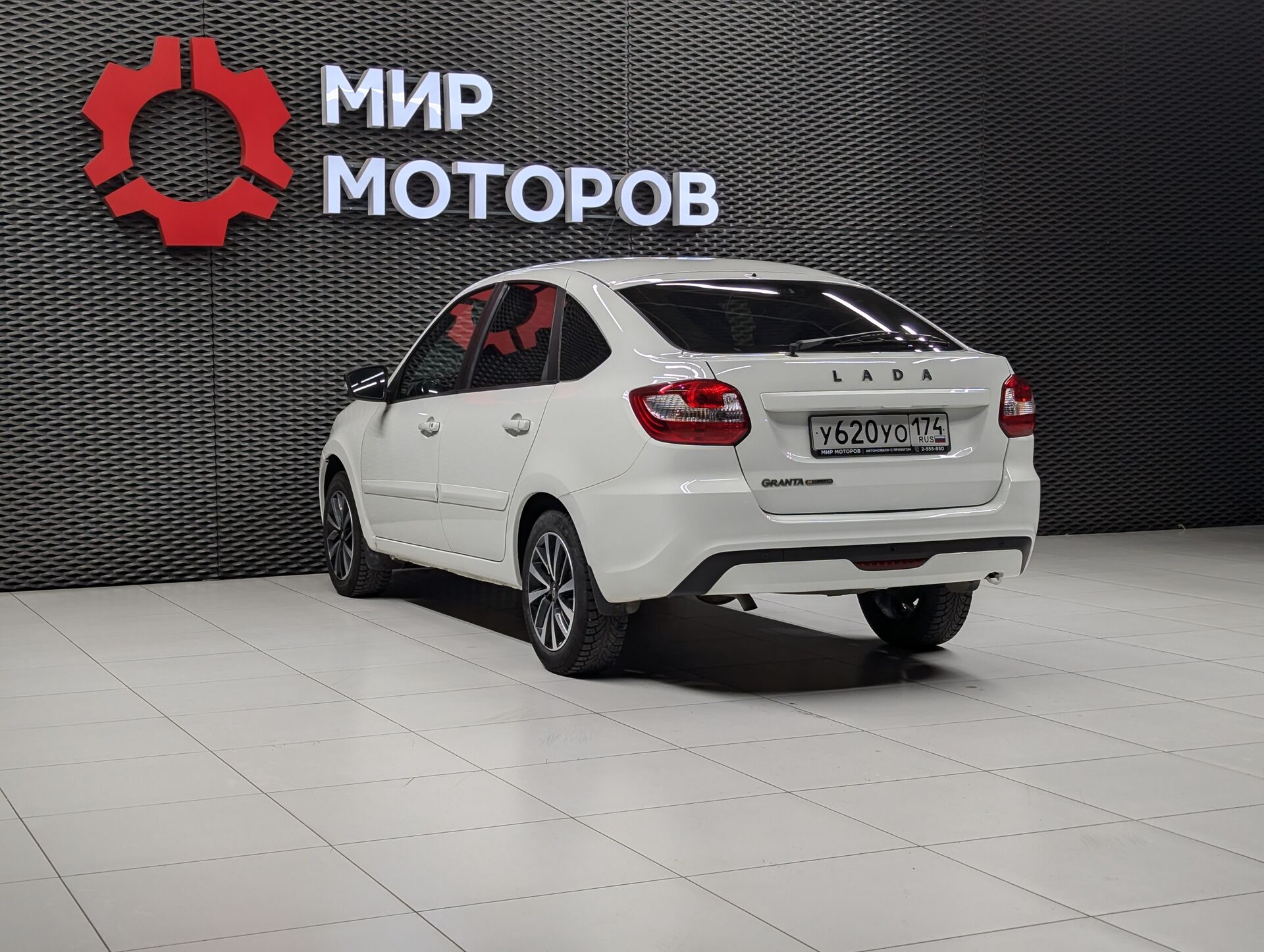 Lada (ВАЗ) Granta, I Рестайлинг Luxe (2018-2019), 2019, Хэтчбек 5 дв.