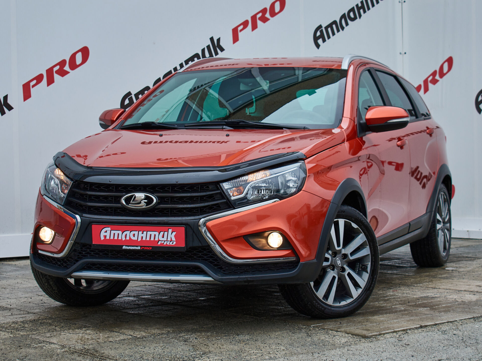 Купить Lada (ВАЗ) Vesta SW 1.8 AMT (122 л.с.), 2018 в Екатеренбурге