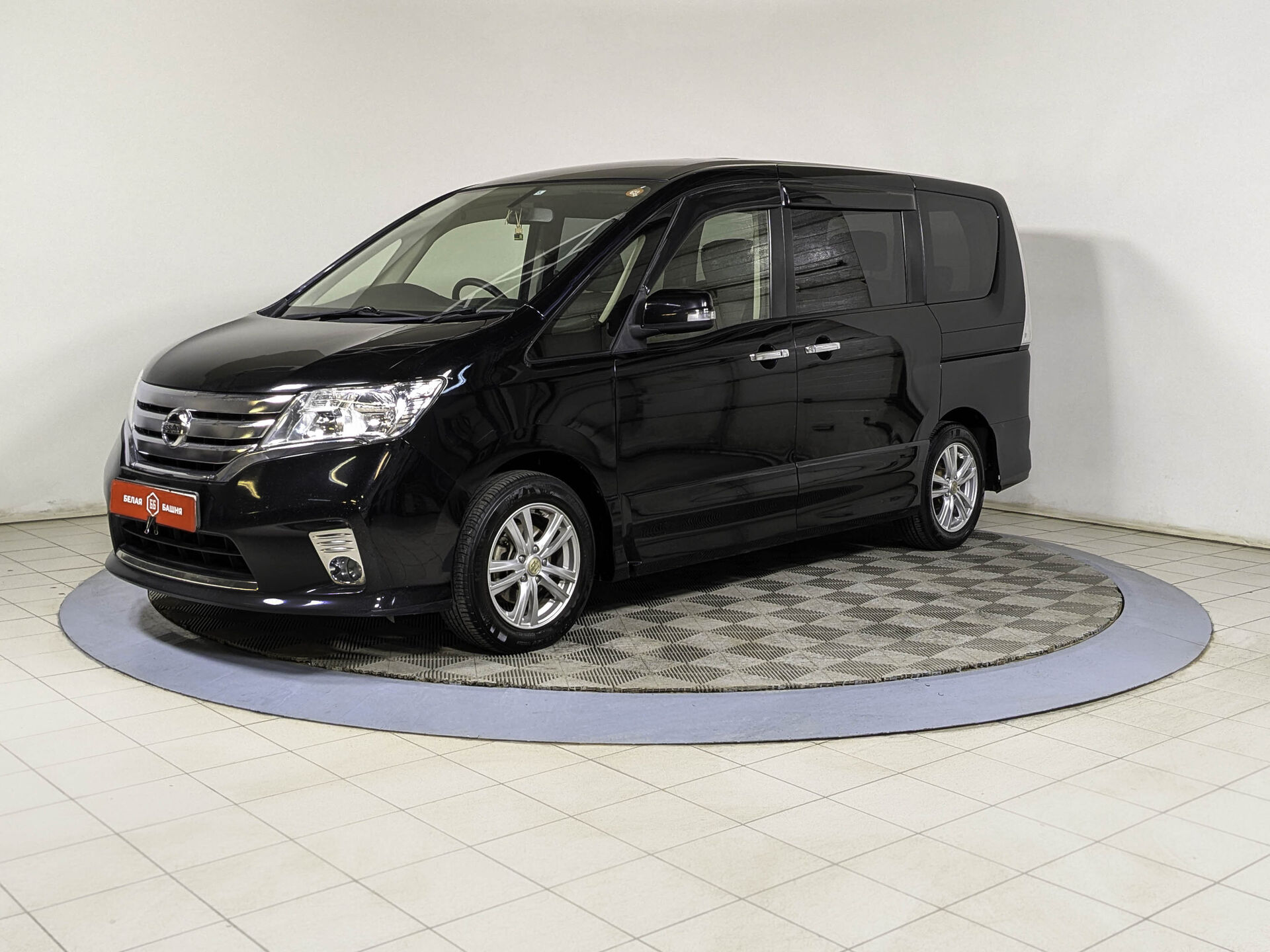 Nissan Serena Nissan Serena