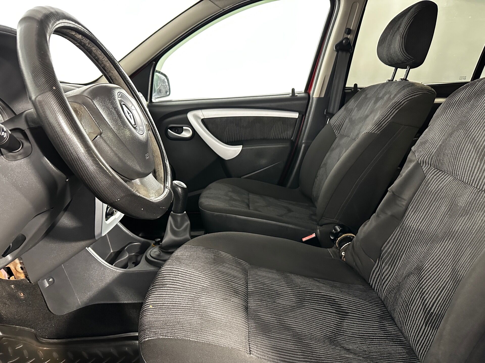 Renault Sandero Expression 2011 г.в., 151 596 км.