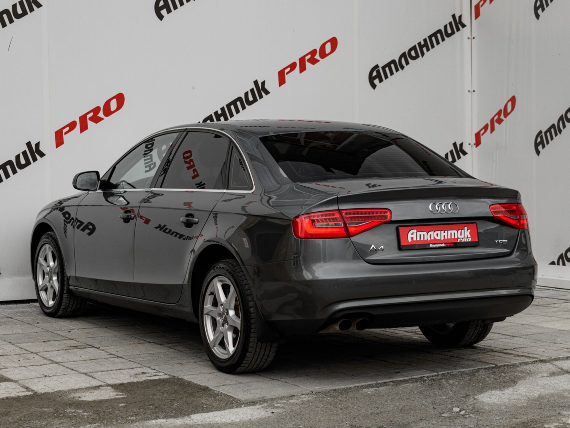 Купить Audi A4 1.8 CVT (170 л.с.), 2013 в Екатеренбурге