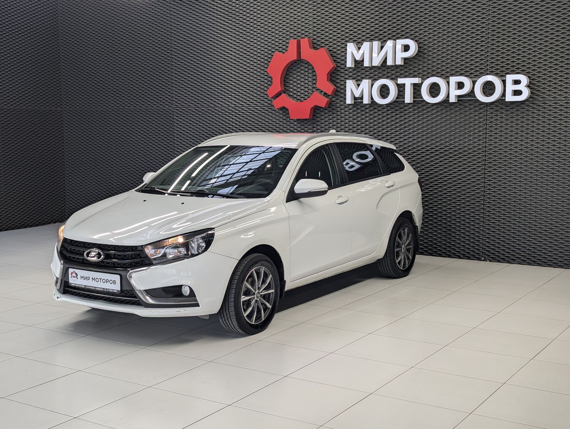 Lada (ВАЗ) Vesta, I Luxe Multimedia (2017-2019), 2018, Универсал 5 дв. 