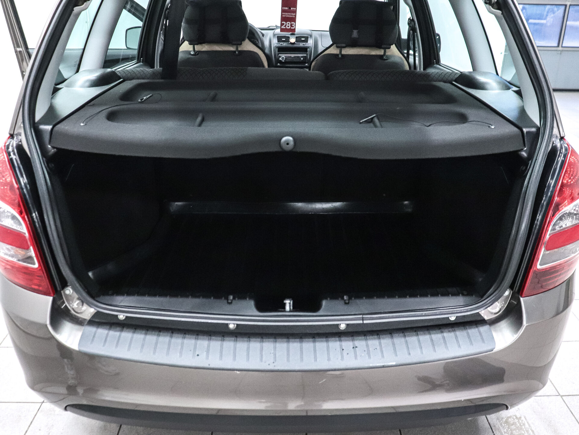 LADA (ВАЗ) Kalina 2015 17