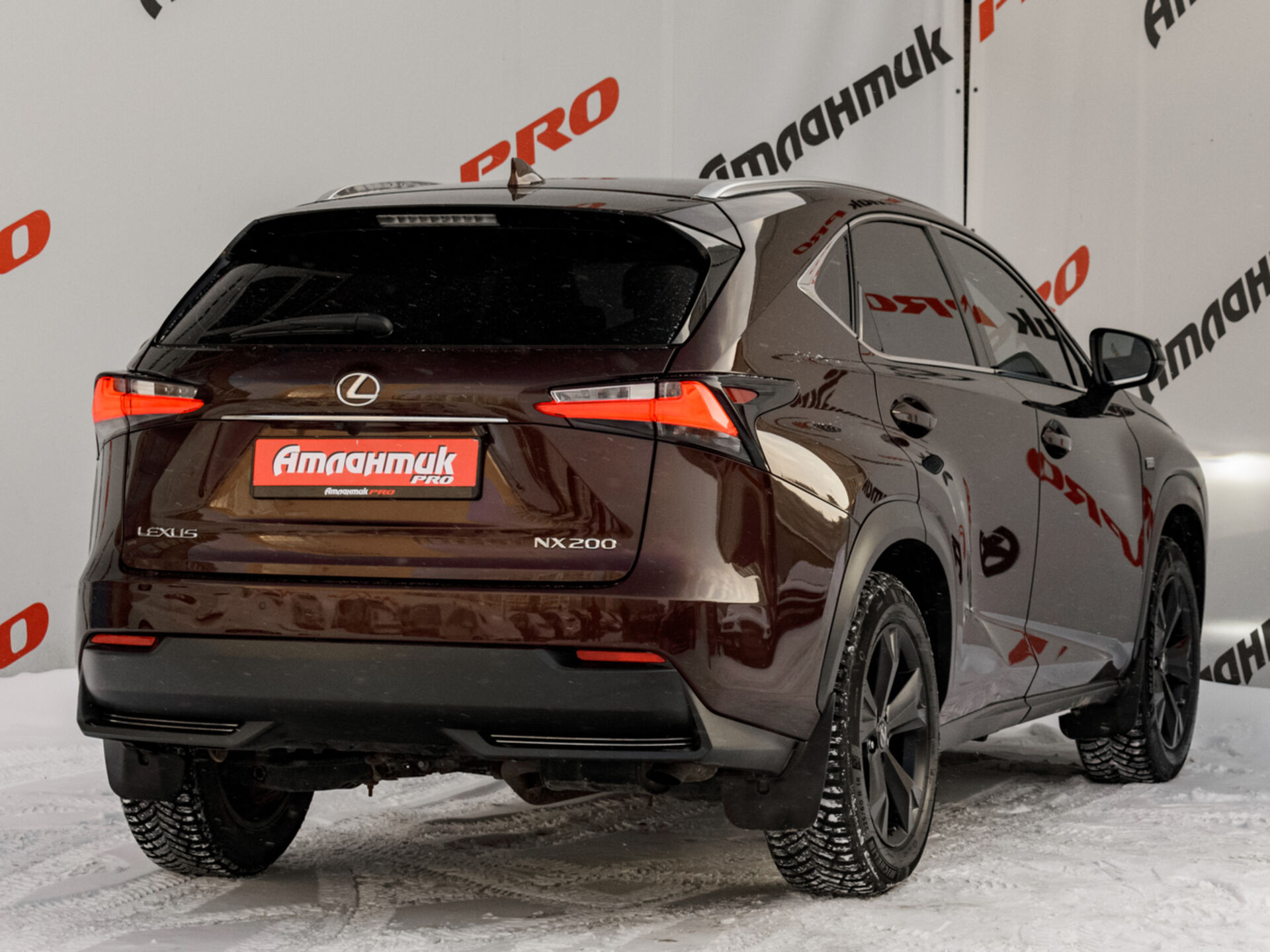 Купить Lexus NX 200 2.0 CVT (150 л.с.), 2017 в Екатеренбурге
