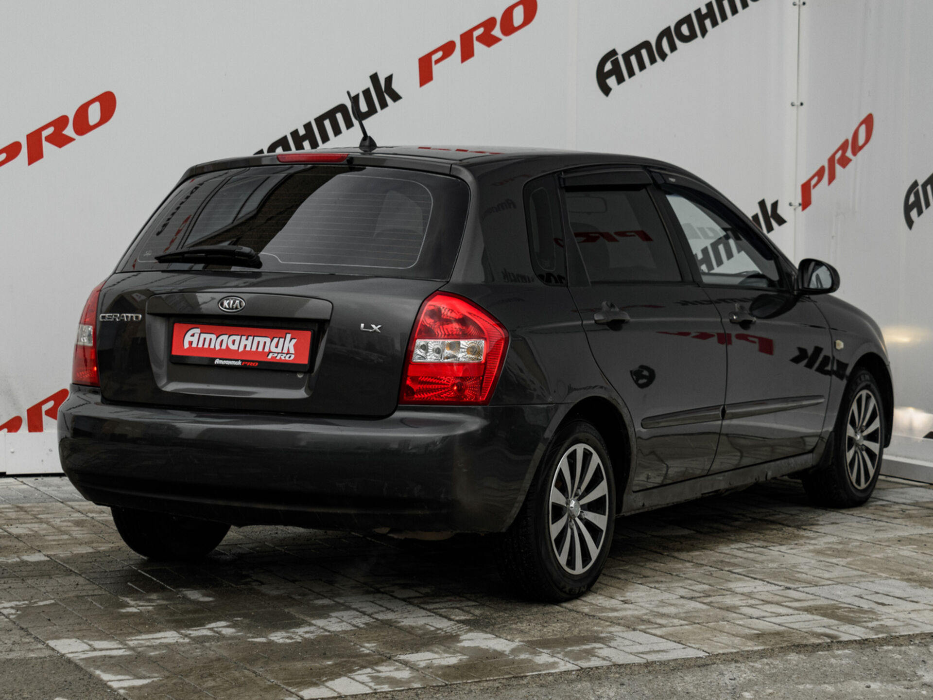 Купить Kia Cerato 1.6 AT (105 л.с.), 2006 в Екатеренбурге