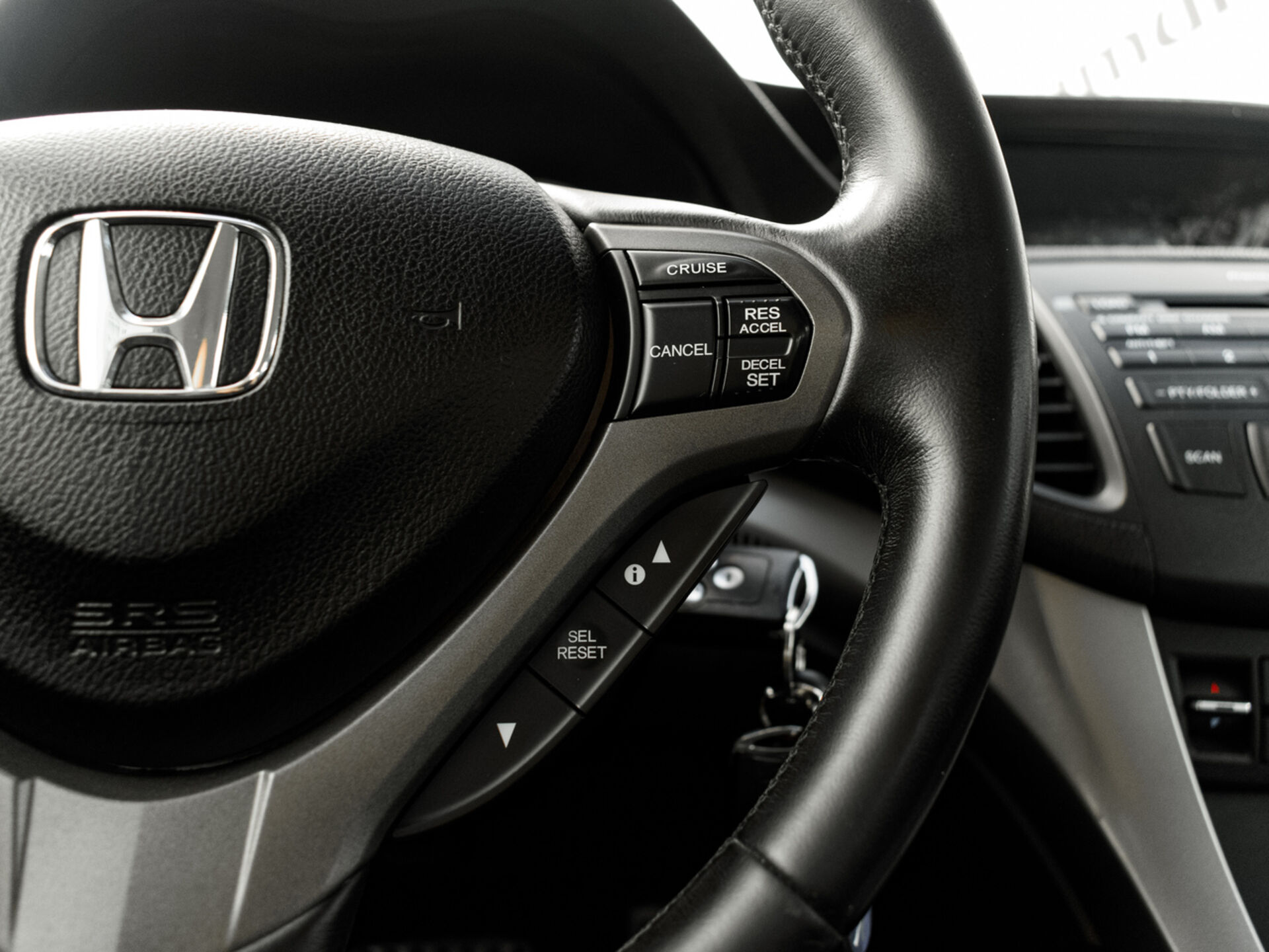 Купить Honda Accord 2.4 AT (201 л.с.), 2008 в Екатеренбурге