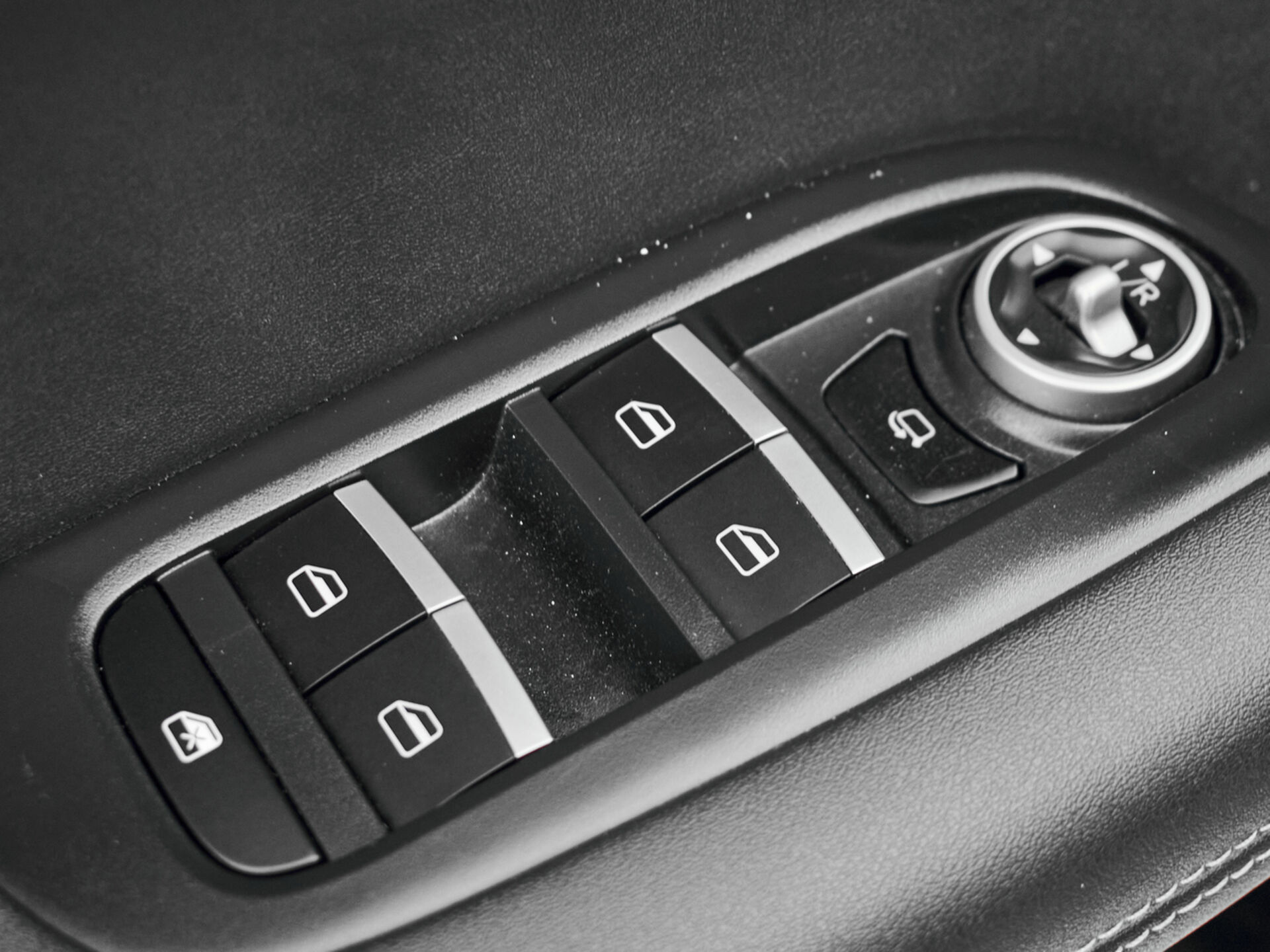 Купить Chery Tiggo 7 Pro Max 1.5 CVT (147 л.с.), 2023 в Екатеренбурге