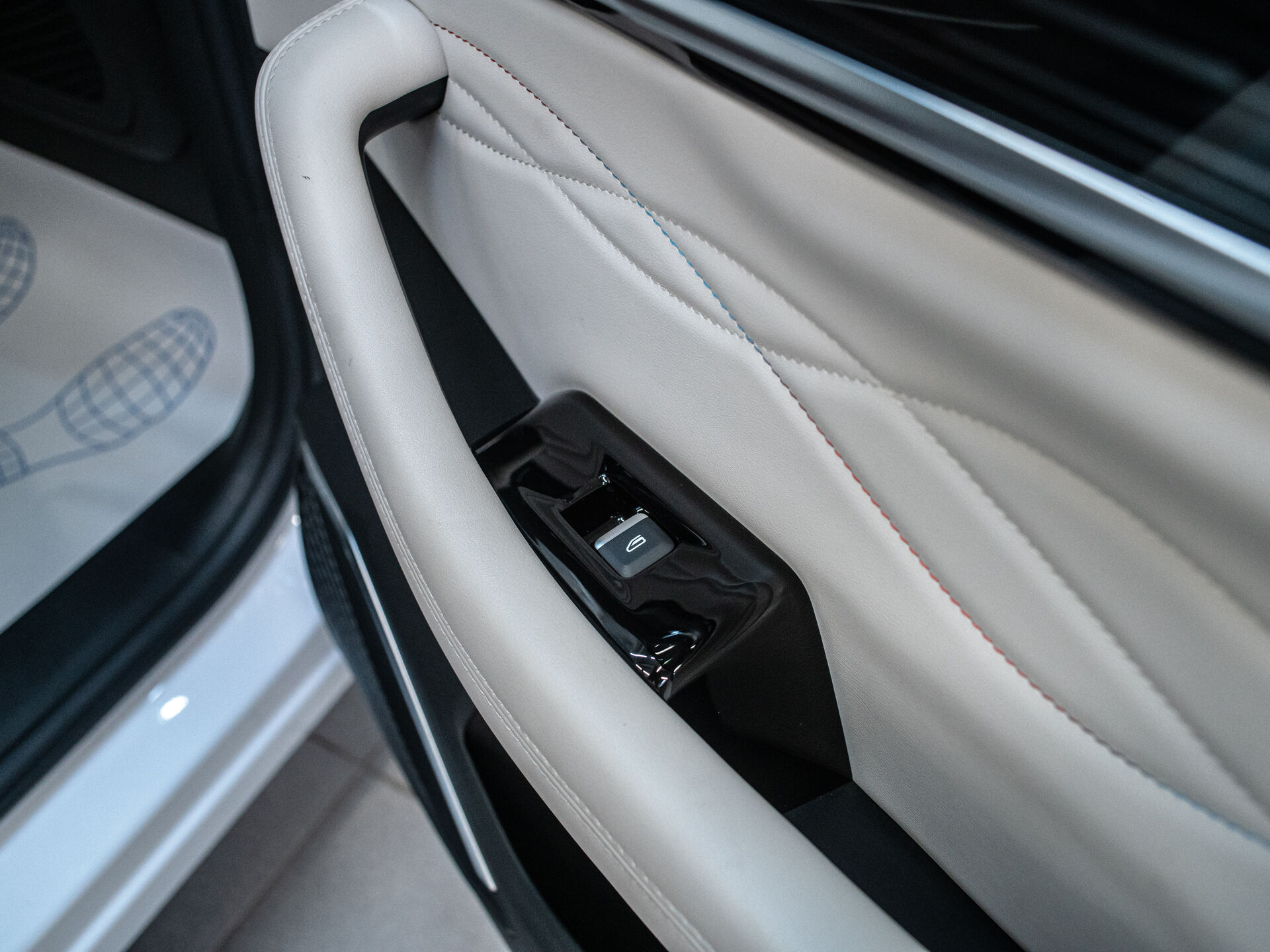 Geely Monjaro 2023 30