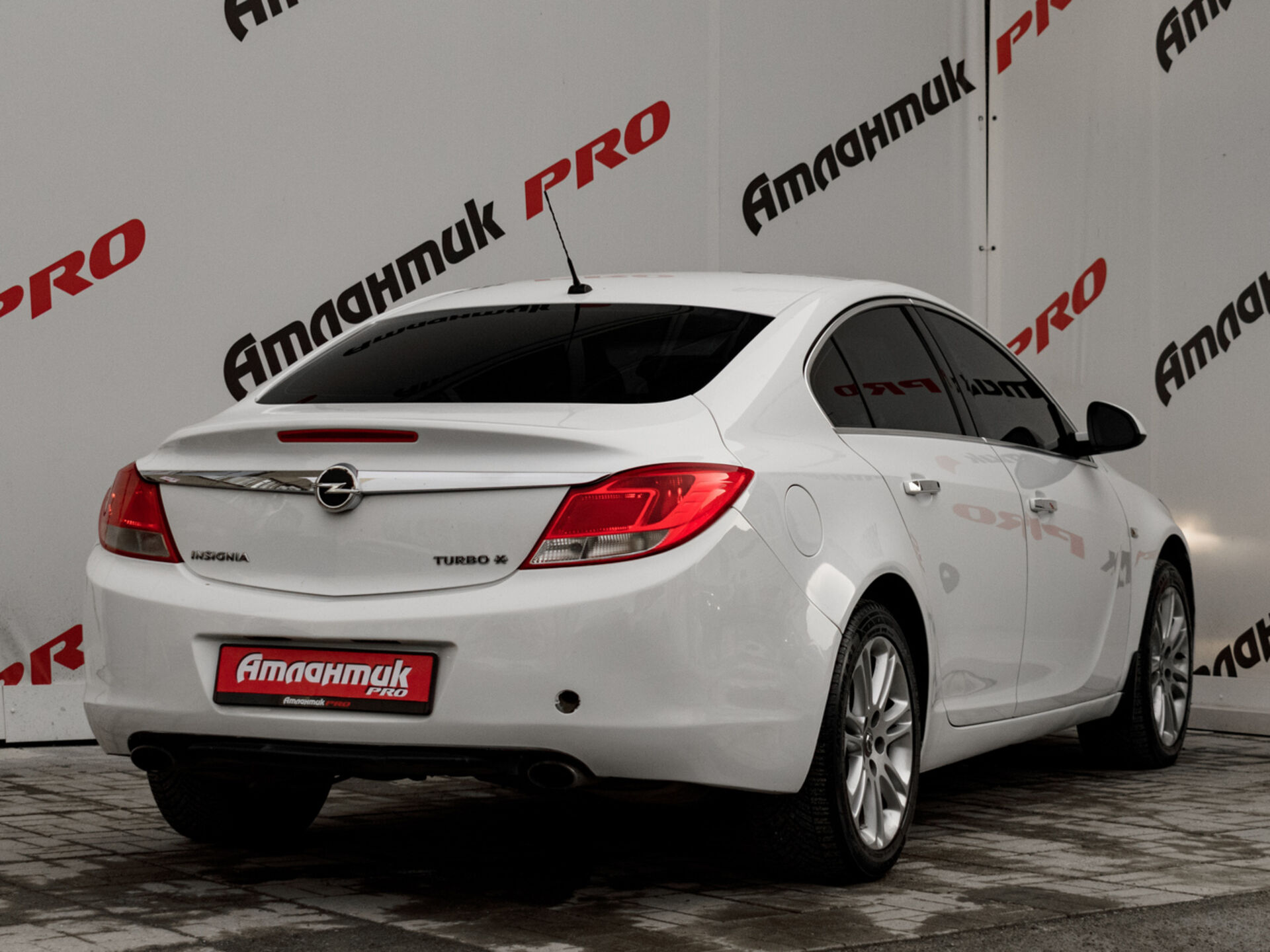 Купить Opel Insignia 2.0 AT (249 л.с.) 4WD, 2013 в Екатеренбурге