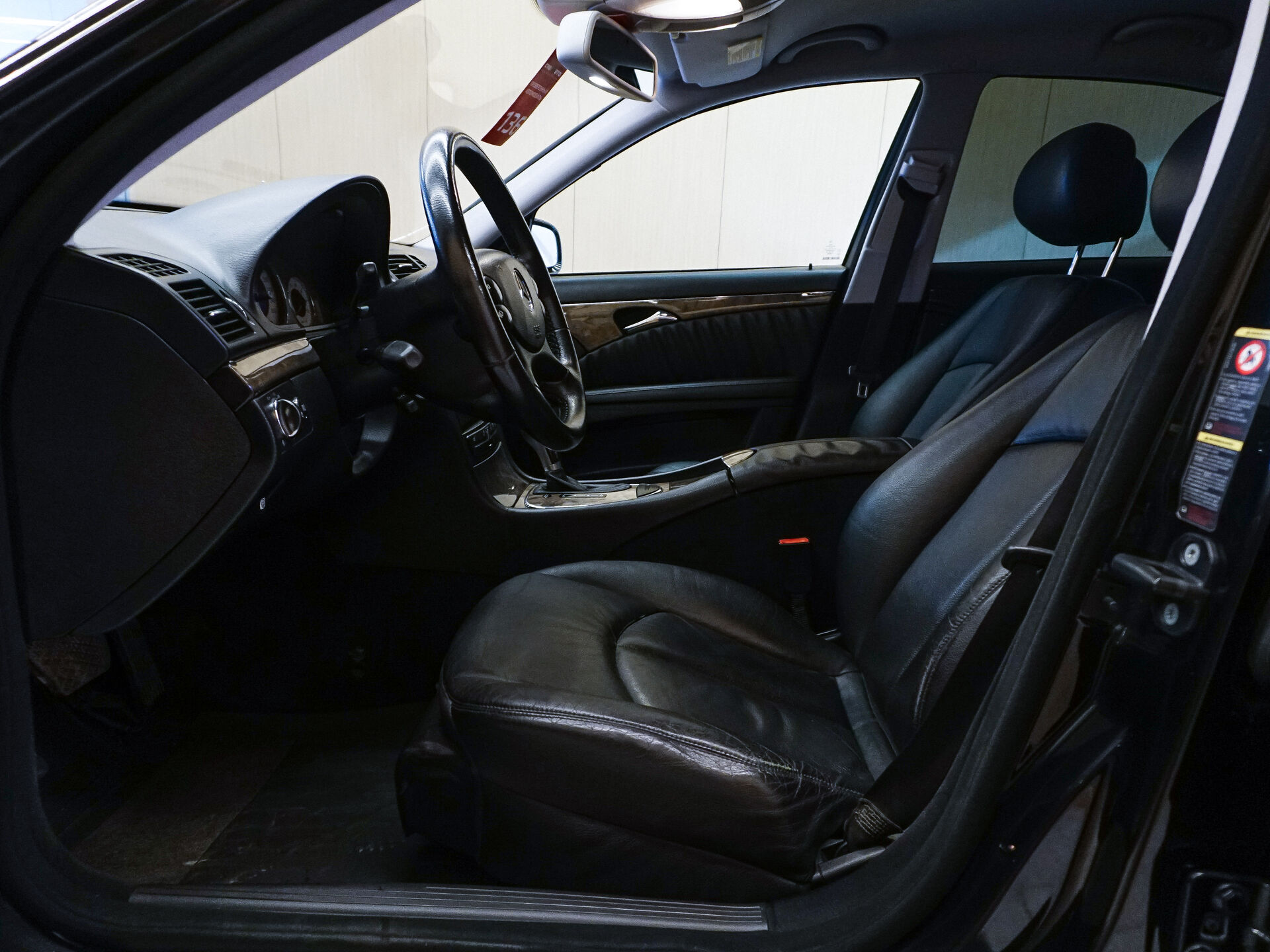 Mercedes-Benz E-Класс 2006 12