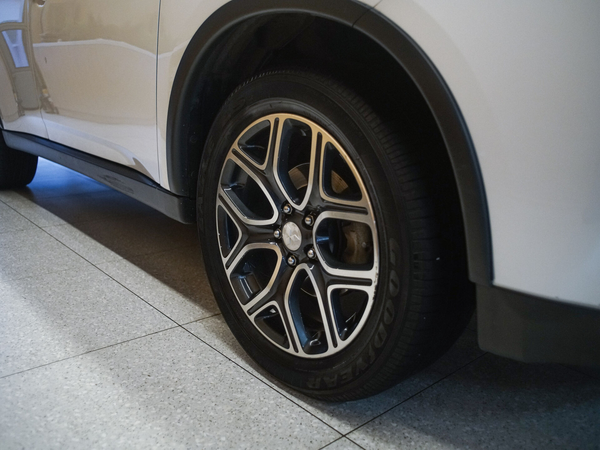Mitsubishi Outlander 2014 27