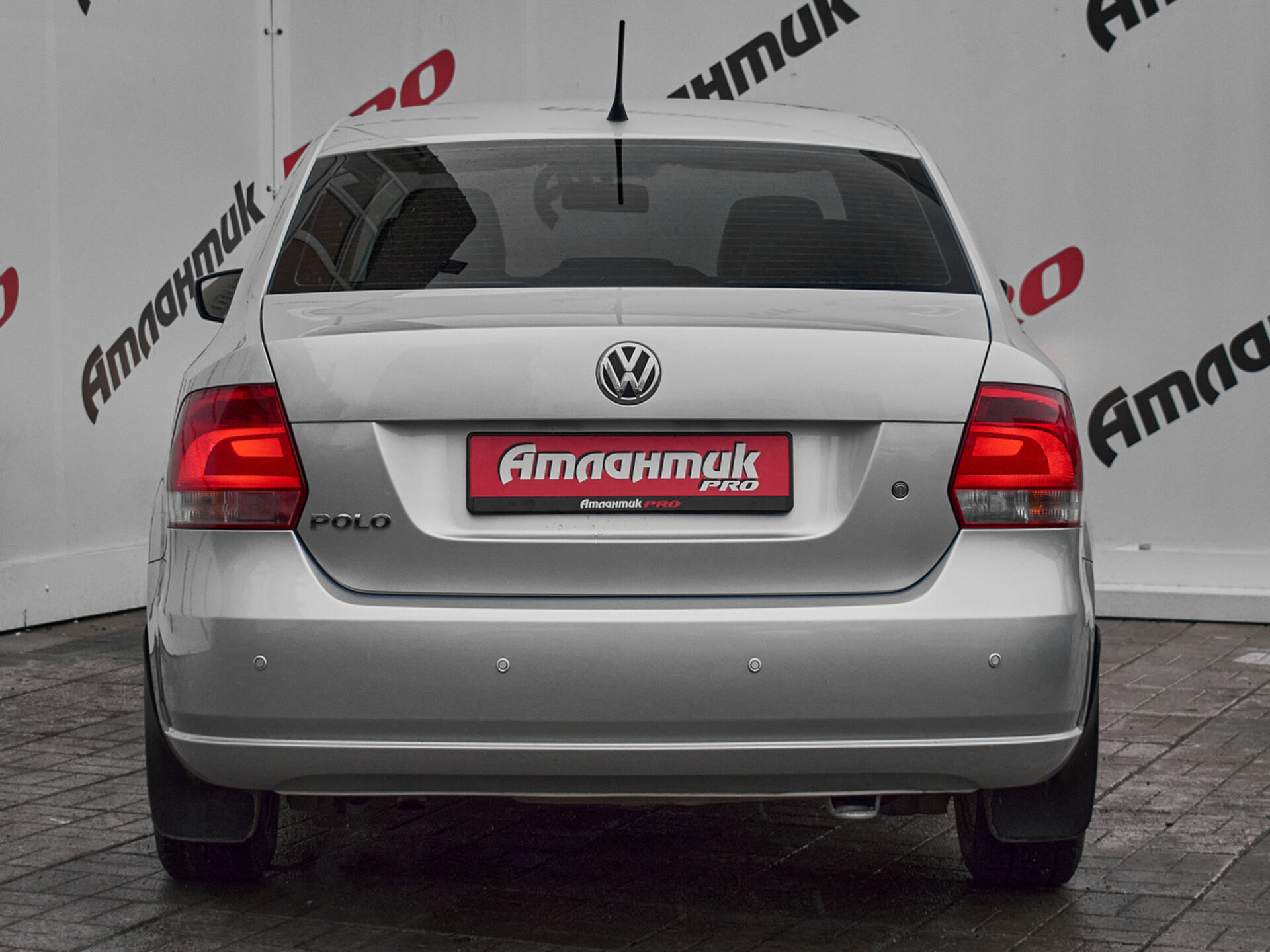 Купить Volkswagen Polo 1.6 AT (105 л.с.), 2015 в Екатеренбурге