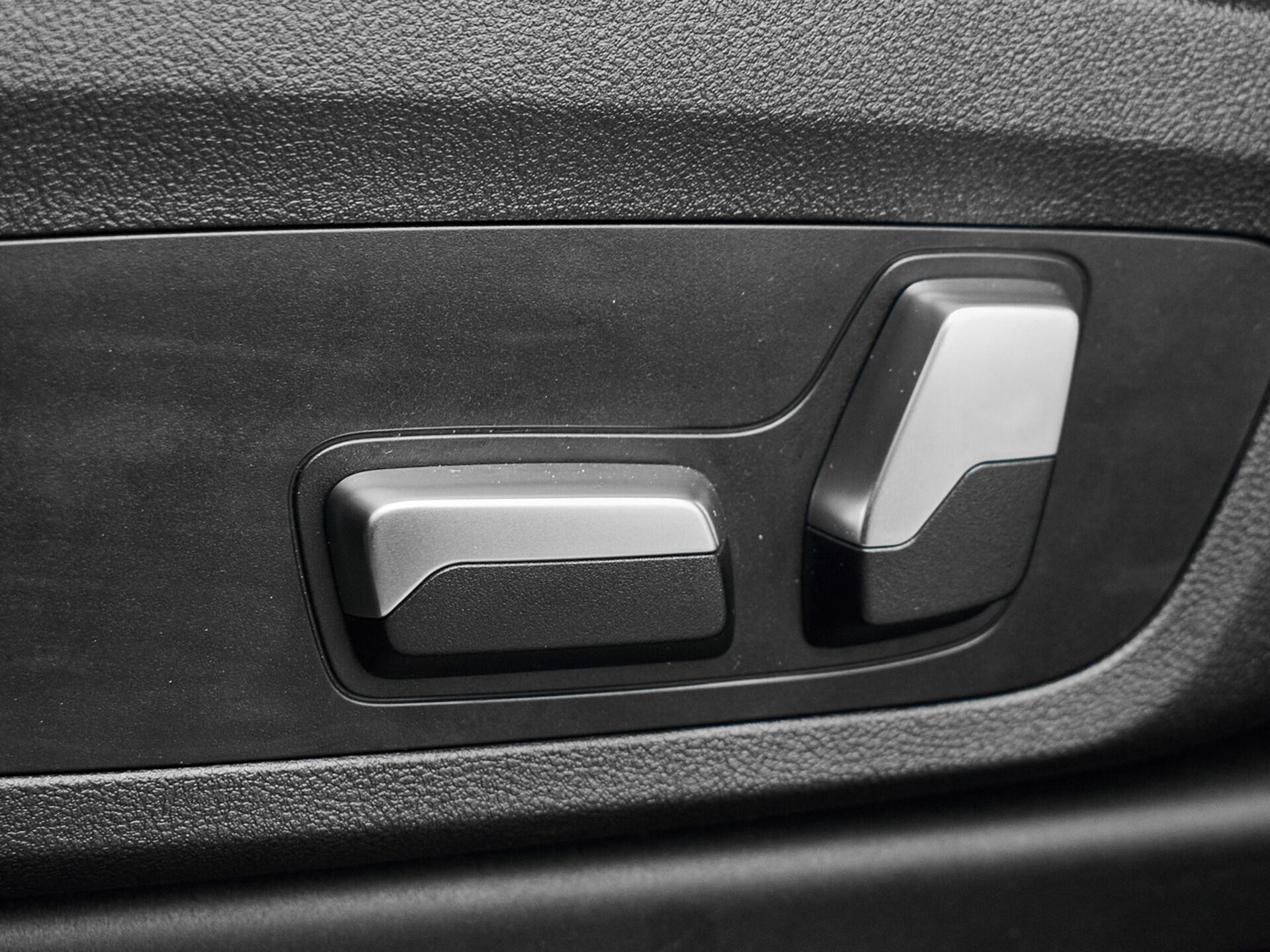 Купить BMW X3 20i xDrive 2.0 AT (184 л.с.) 4WD, 2020 в Екатеренбурге