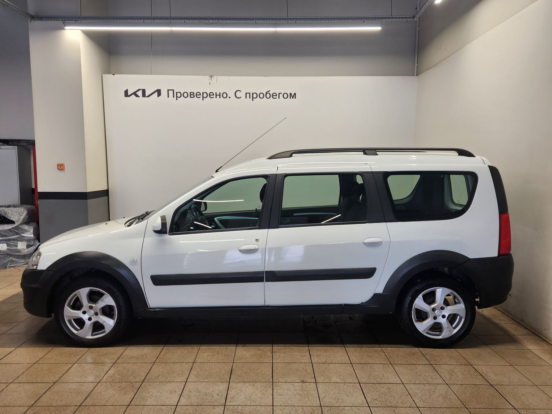 Lada Largus None 2017 г.в., 288 000 км.
