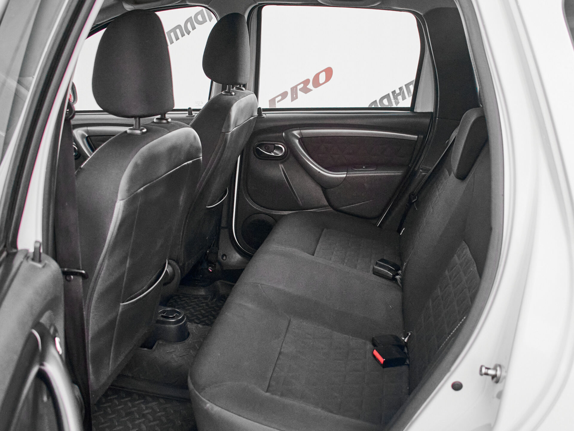 Купить Renault Duster 2.0 MT (143 л.с.) 4WD, 2017 в Екатеренбурге