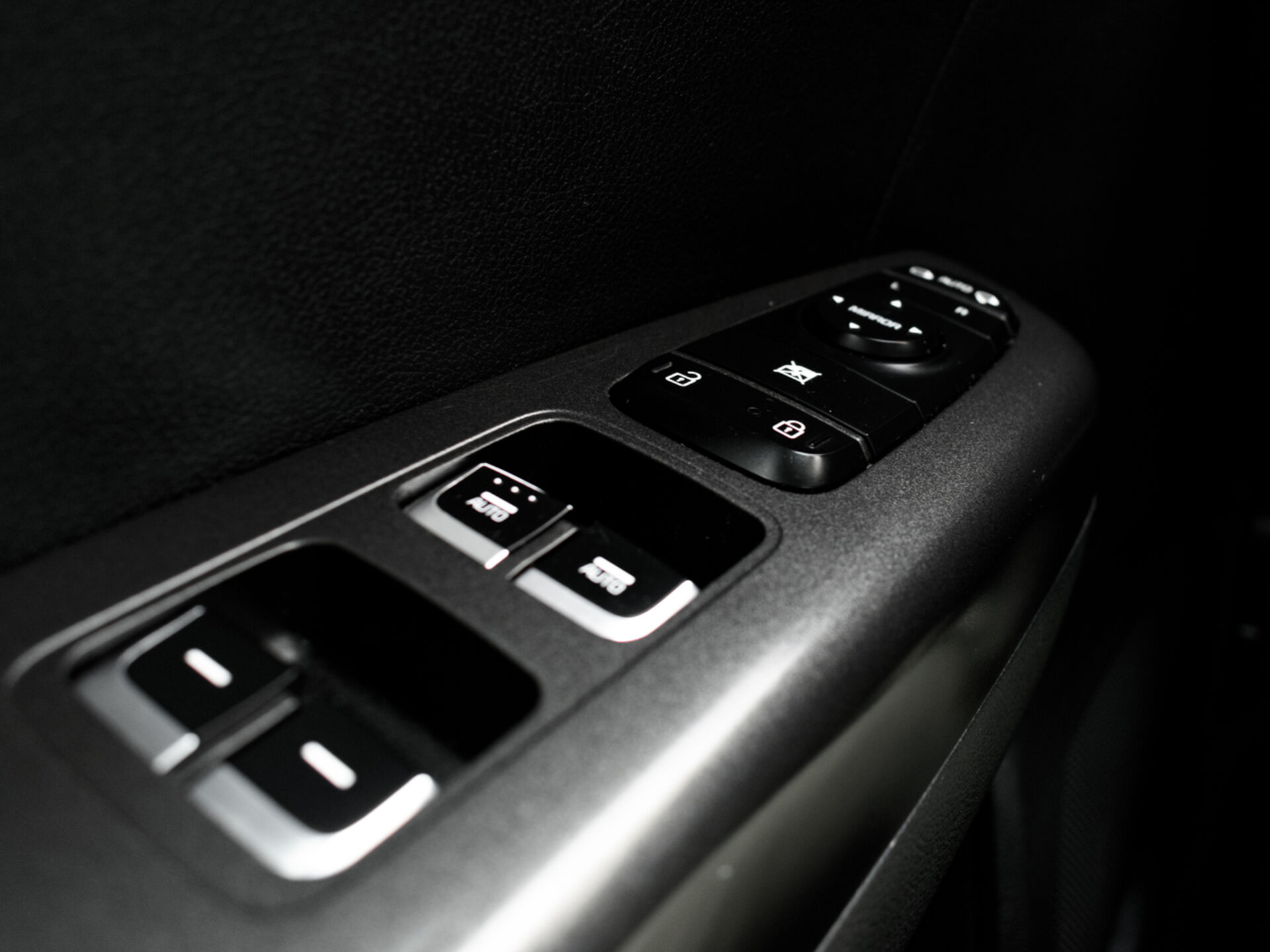 Купить Kia Sportage 2.0 AT (150 л.с.), 2017 в Екатеренбурге