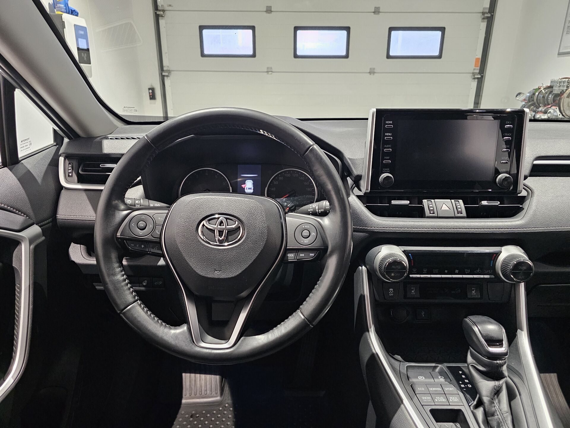Toyota RAV4, 353880000000₽ - вид 7