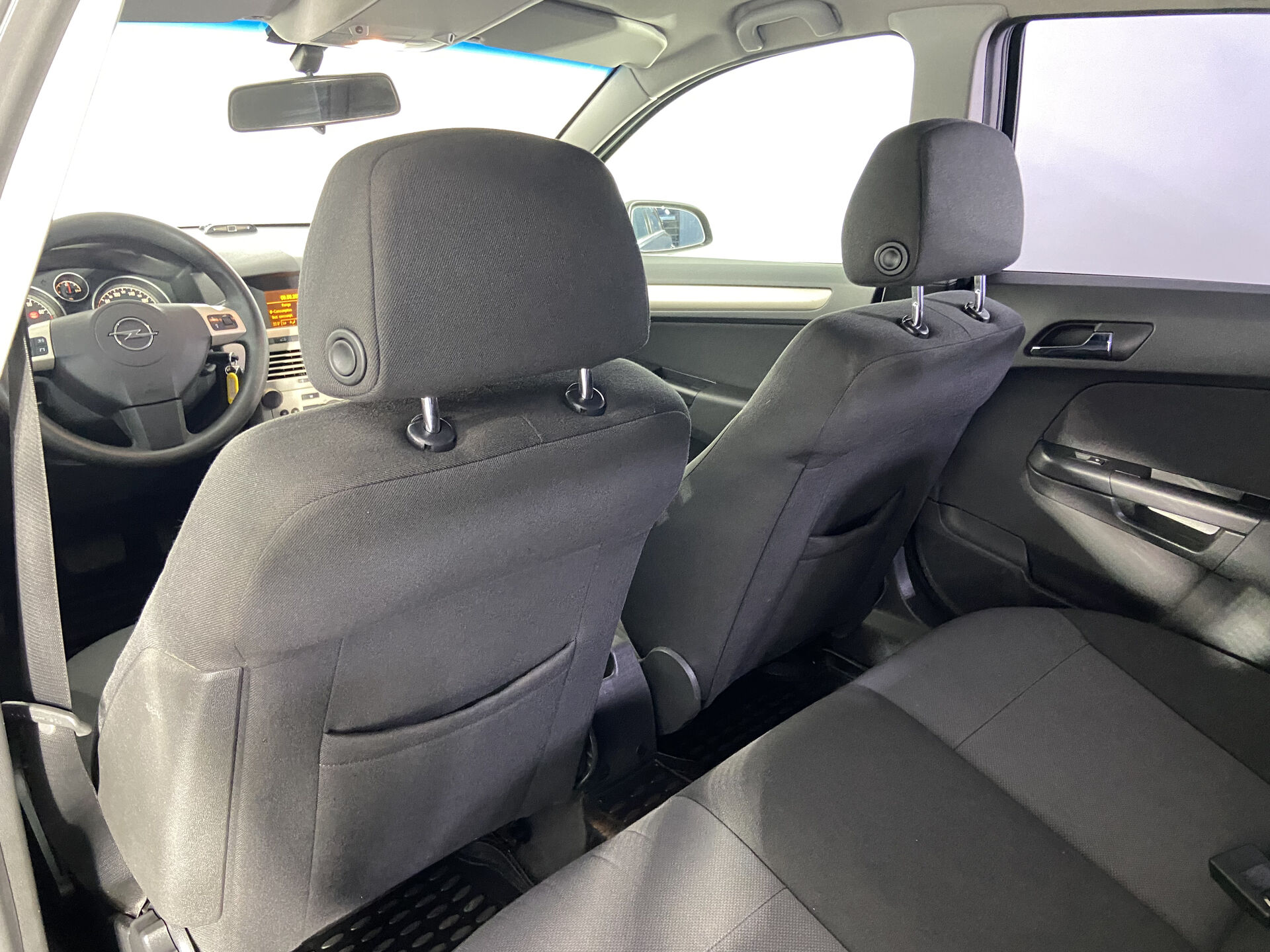 Opel Astra None 2008 г.в., 197 016 км.