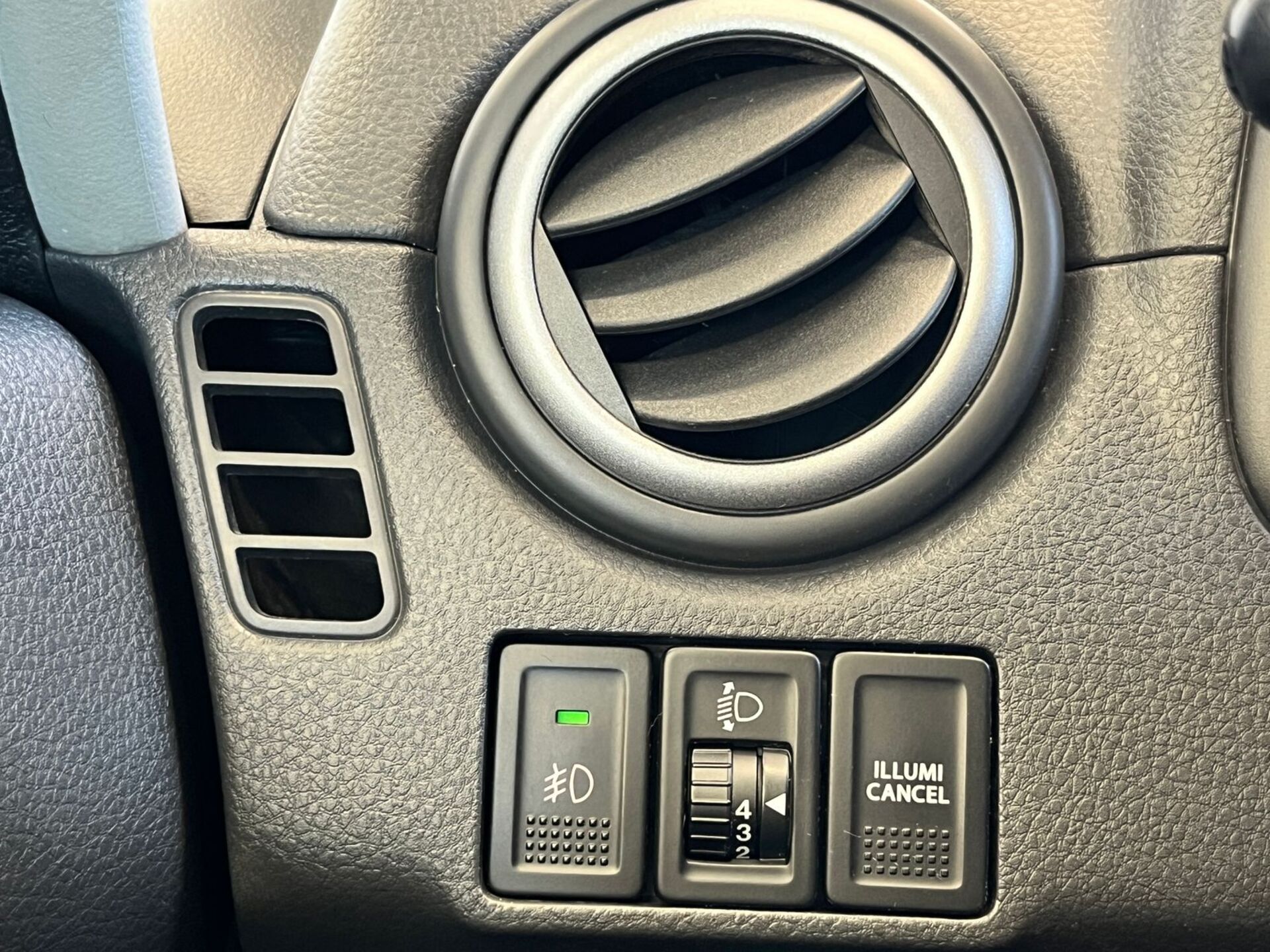 Suzuki SX4 None 2009 г.в., 132 333 км.