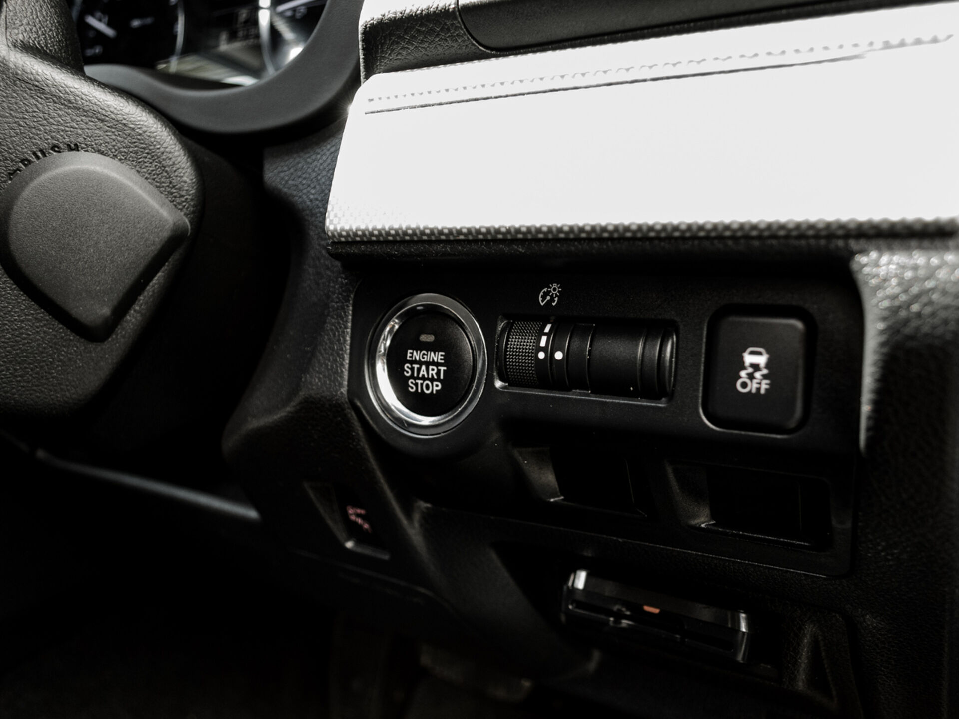 Купить Subaru Levorg 1.6 CVT (170 л.с.) 4WD, 2015 в Екатеренбурге