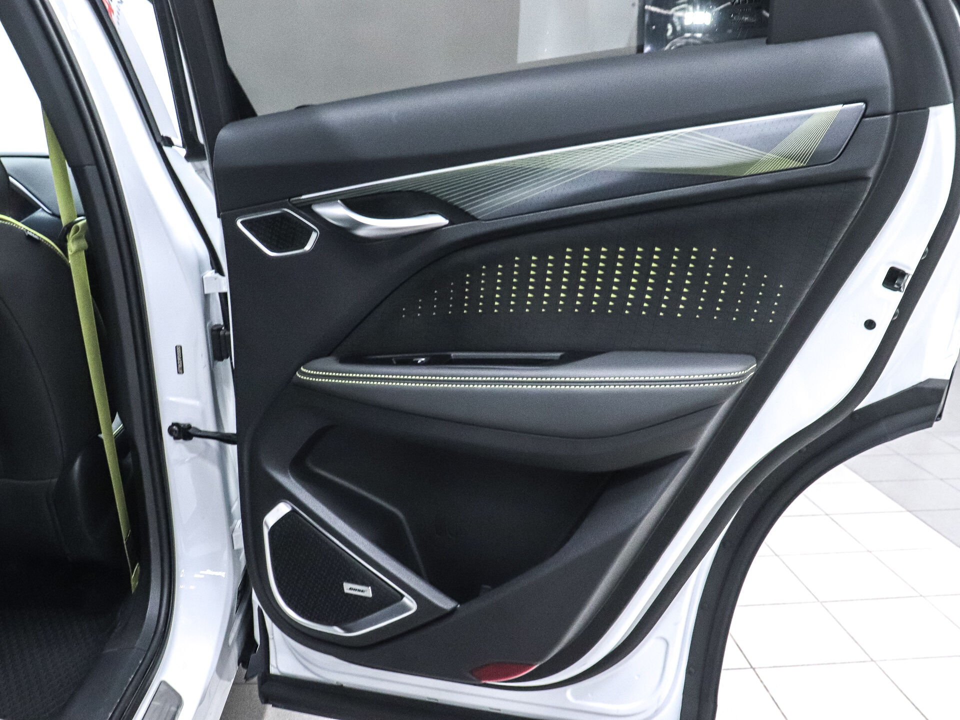 Geely Tugella 2023 21