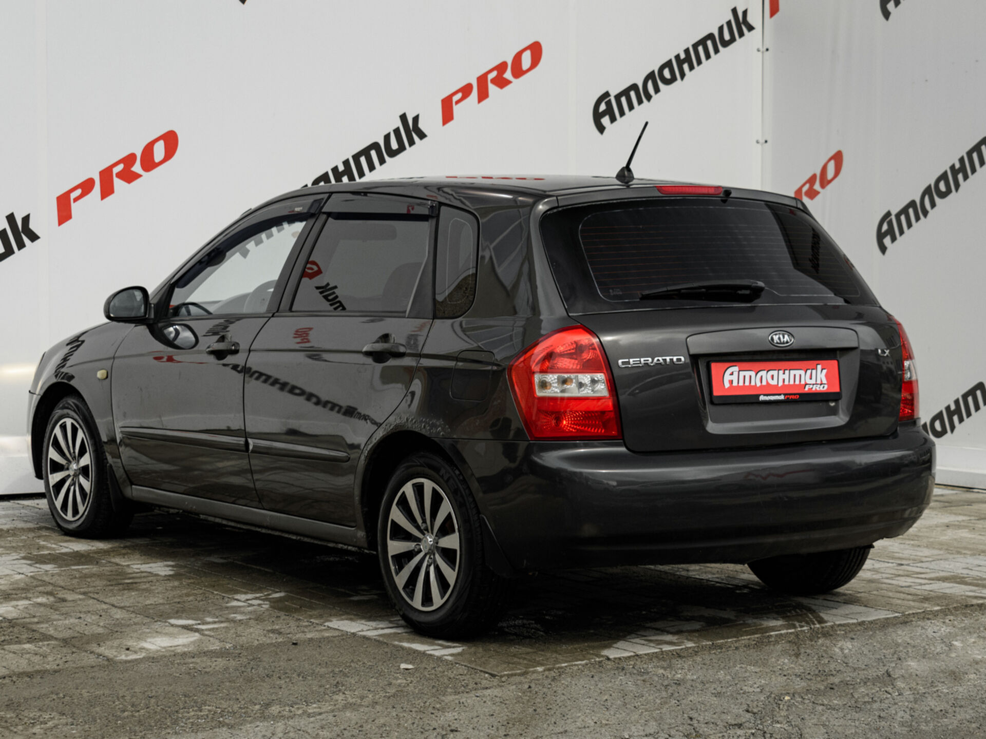 Купить Kia Cerato 1.6 AT (105 л.с.), 2006 в Екатеренбурге