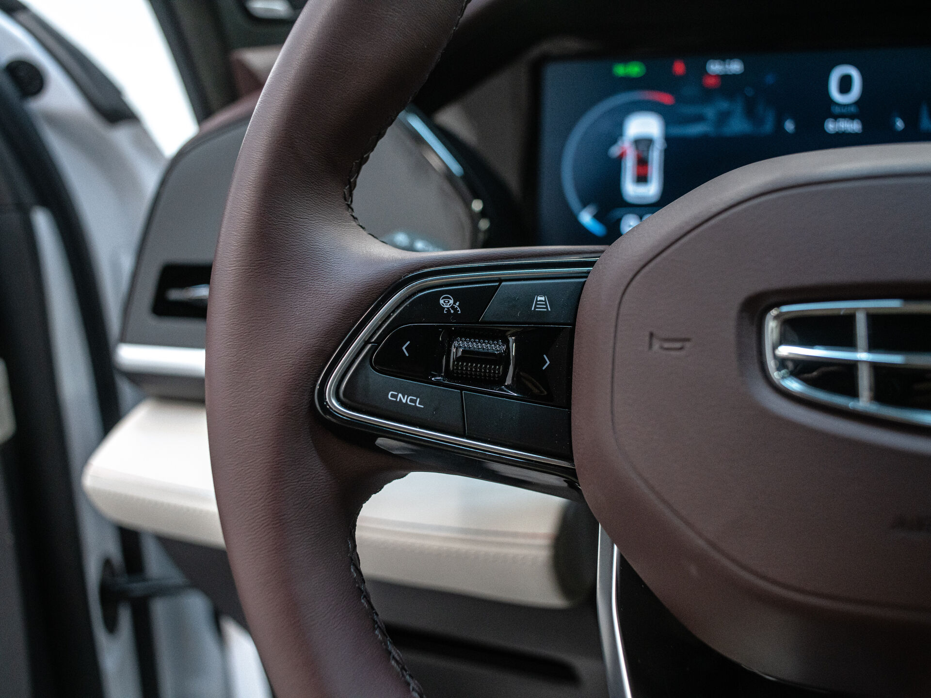 Geely Monjaro 2023 16