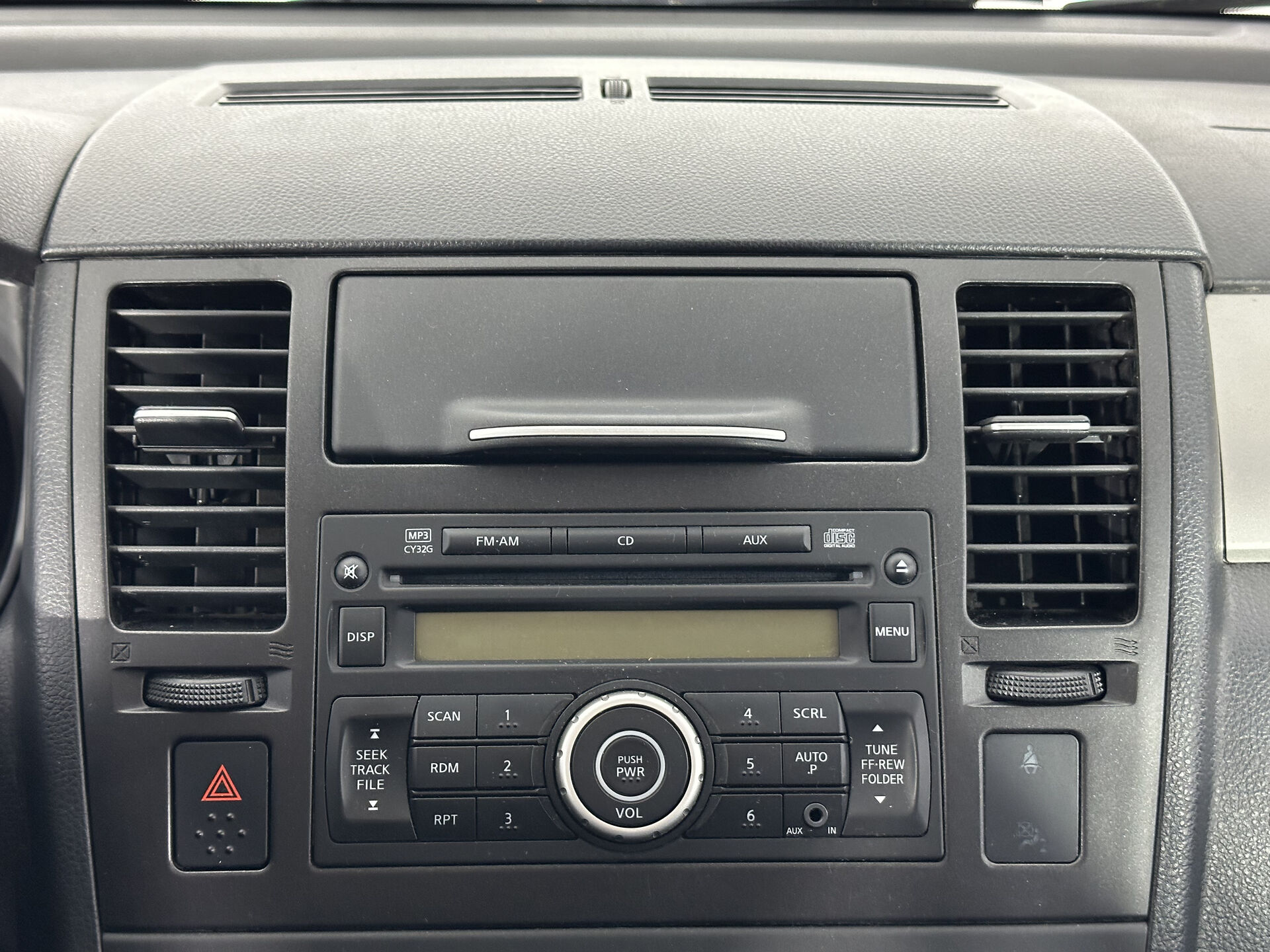 Nissan Tiida Comfort 2012 г.в., 168 000 км.
