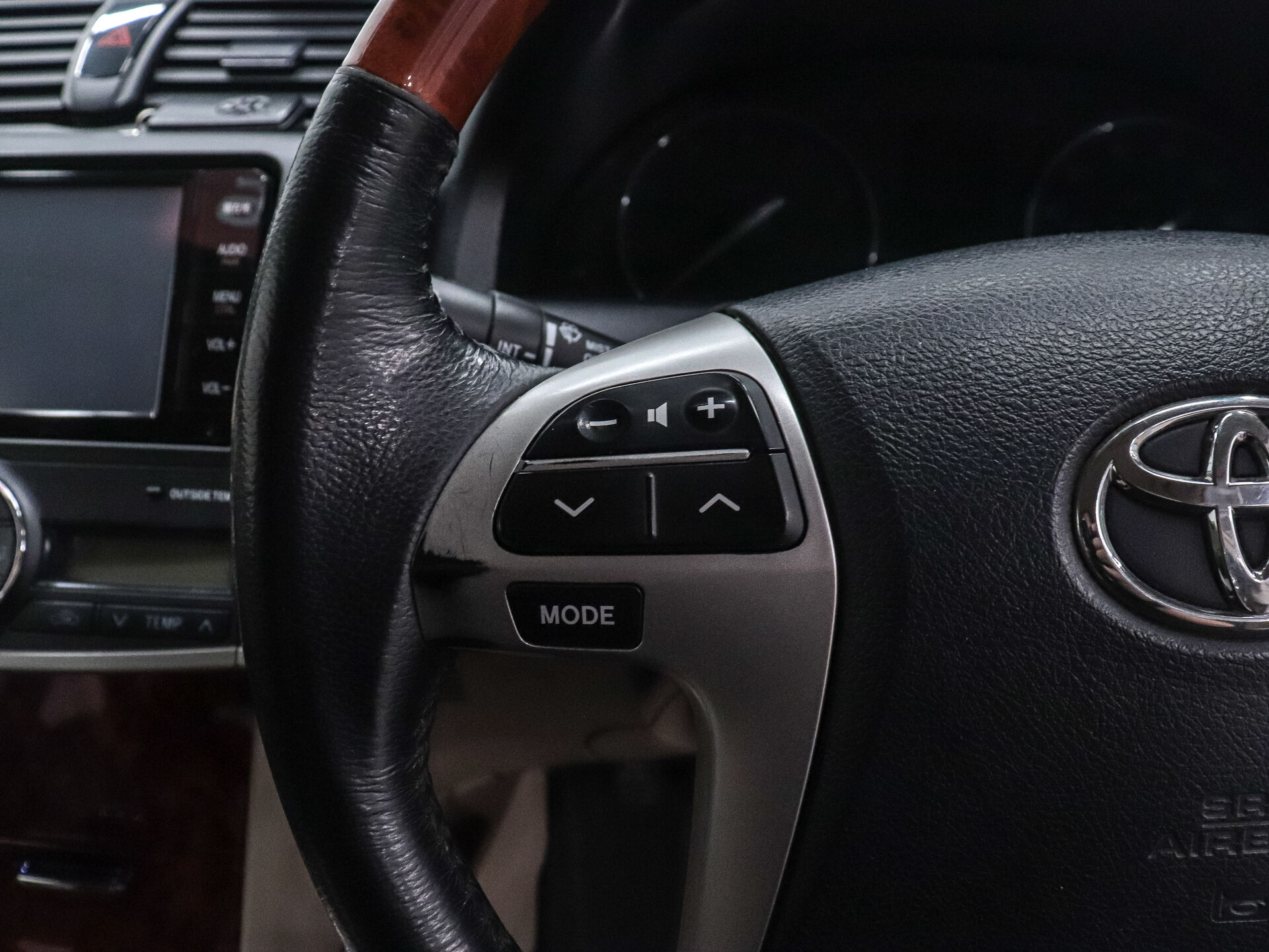 Toyota Allion 2014 11