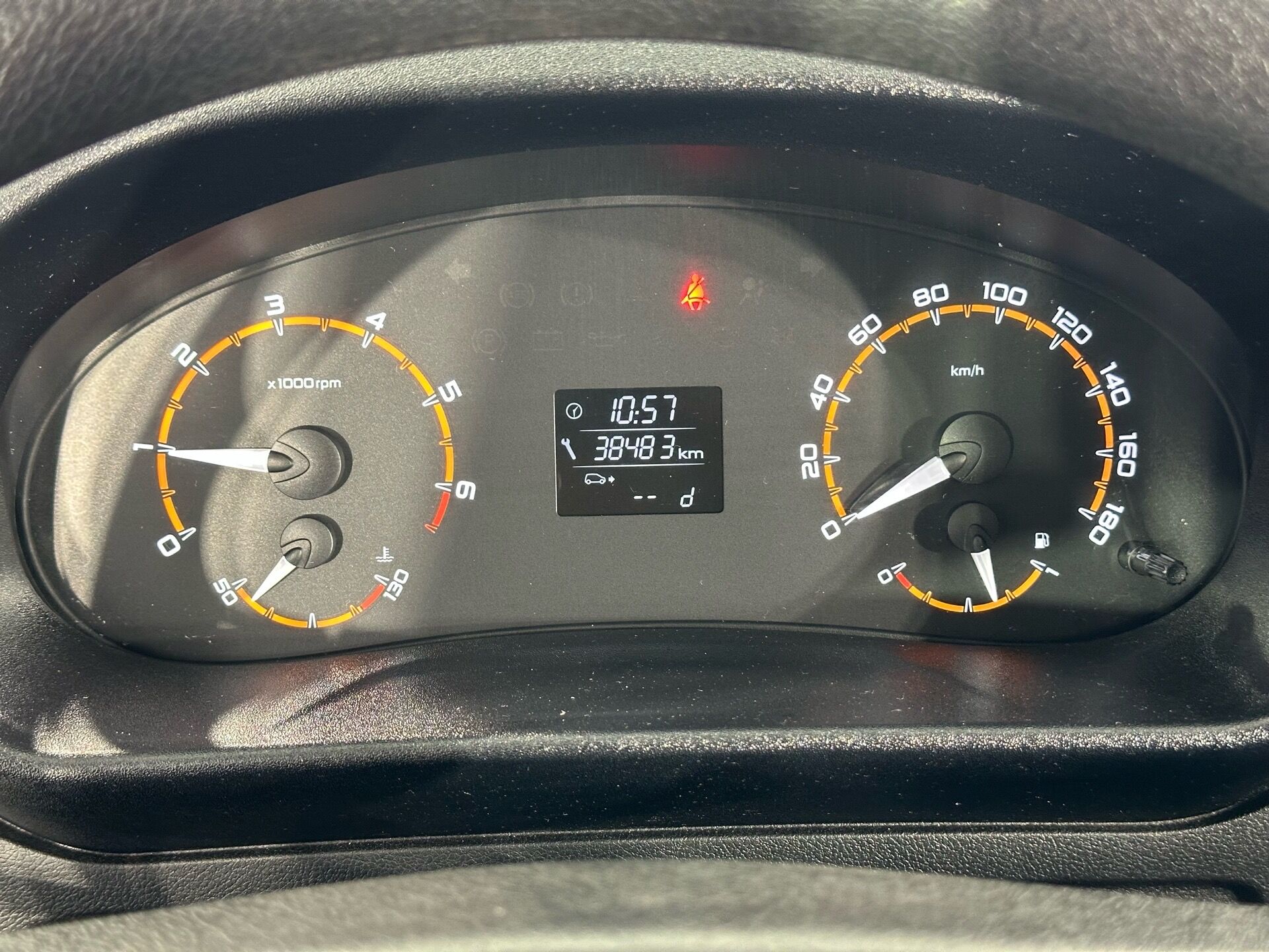Lada 2121 (4x4) Luxe Кондиционер Камуфляж 2021 г.в., 38 482 км.