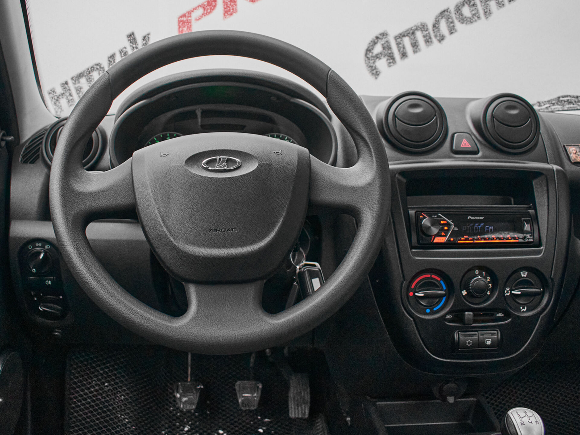 Купить Lada (ВАЗ) Granta 1.6 MT (87 л.с.), 2018 в Екатеренбурге