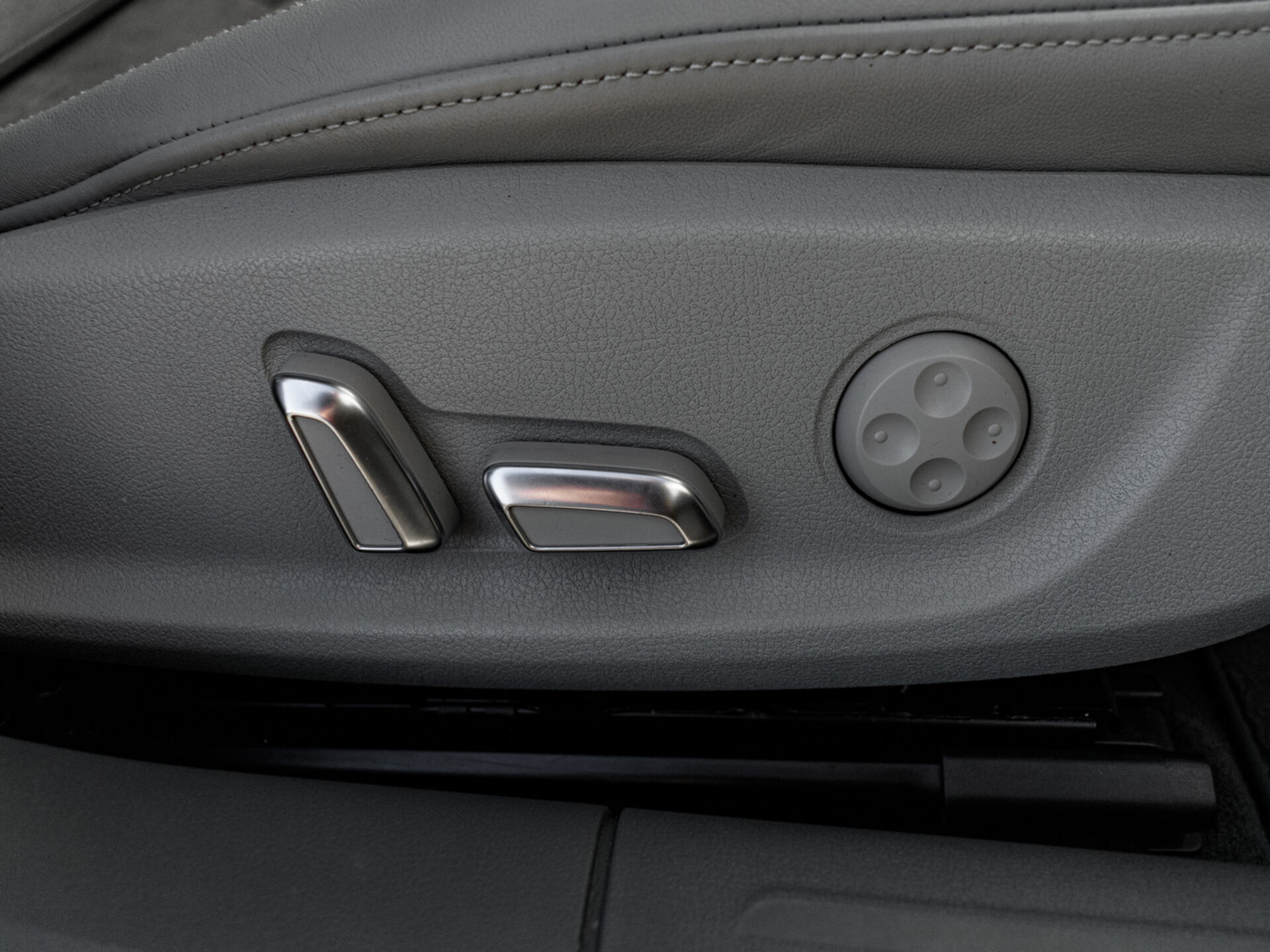 Купить Audi A5 2.0 AMT (225 л.с.) 4WD, 2013 в Екатеренбурге
