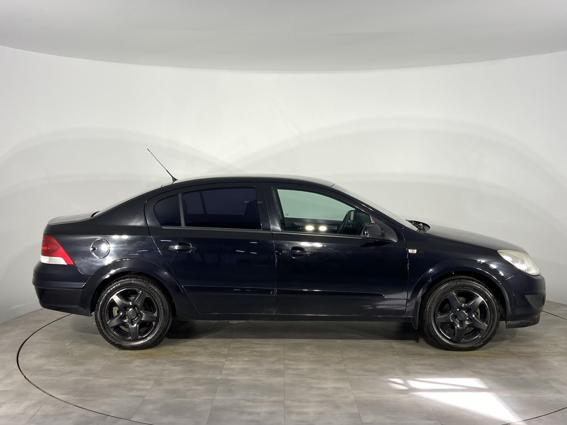 Opel Astra None 2008 г.в., 197 016 км.