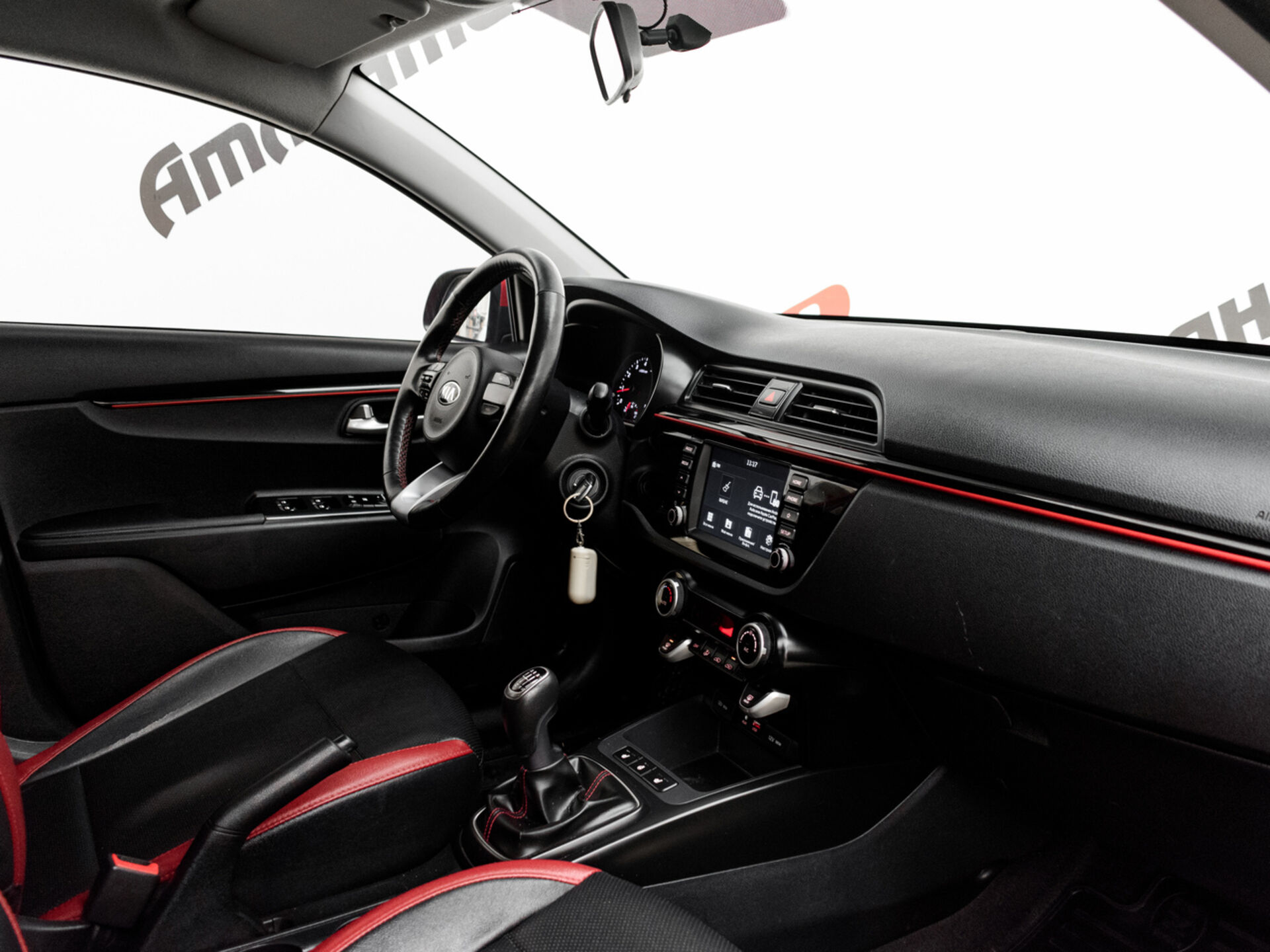 Купить Kia Rio 1.6 MT (123 л.с.), 2019 в Екатеренбурге