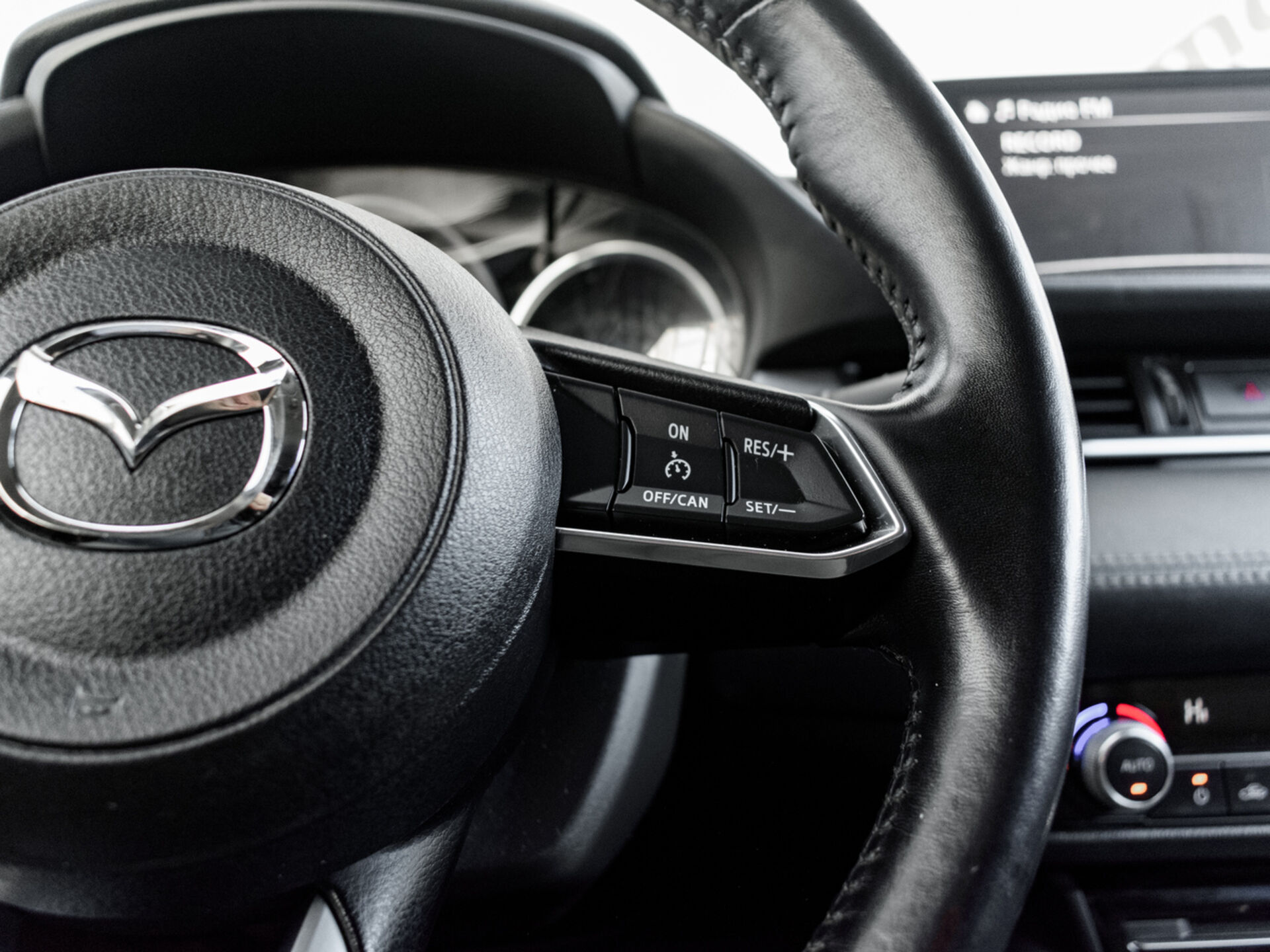 Купить Mazda 6 2.0 AT (150 л.с.), 2019 в Екатеренбурге