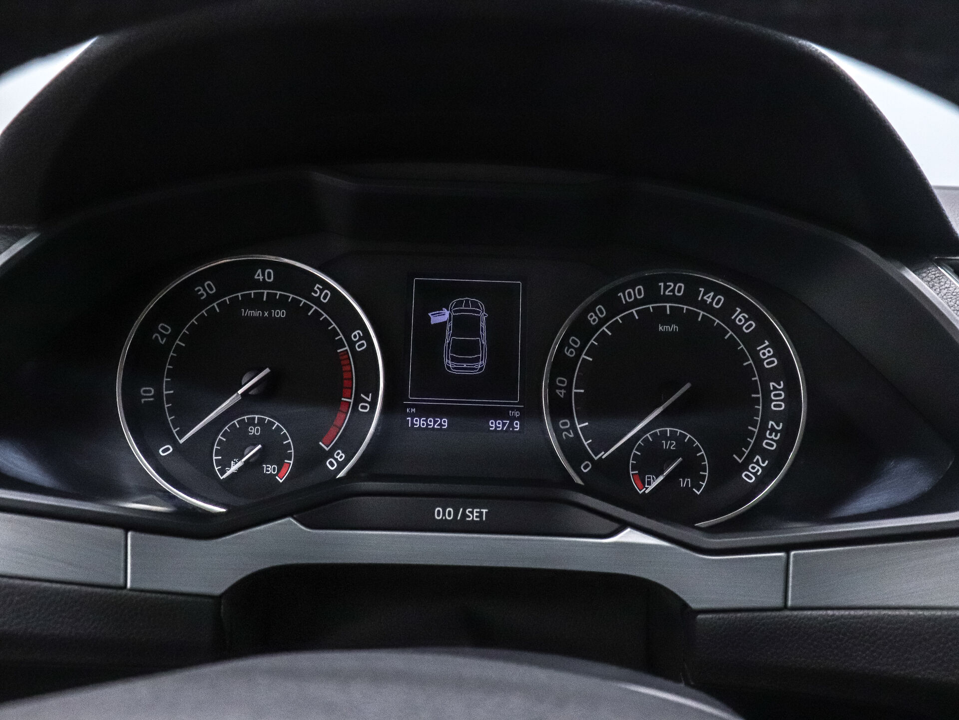 Skoda Superb 2018 13