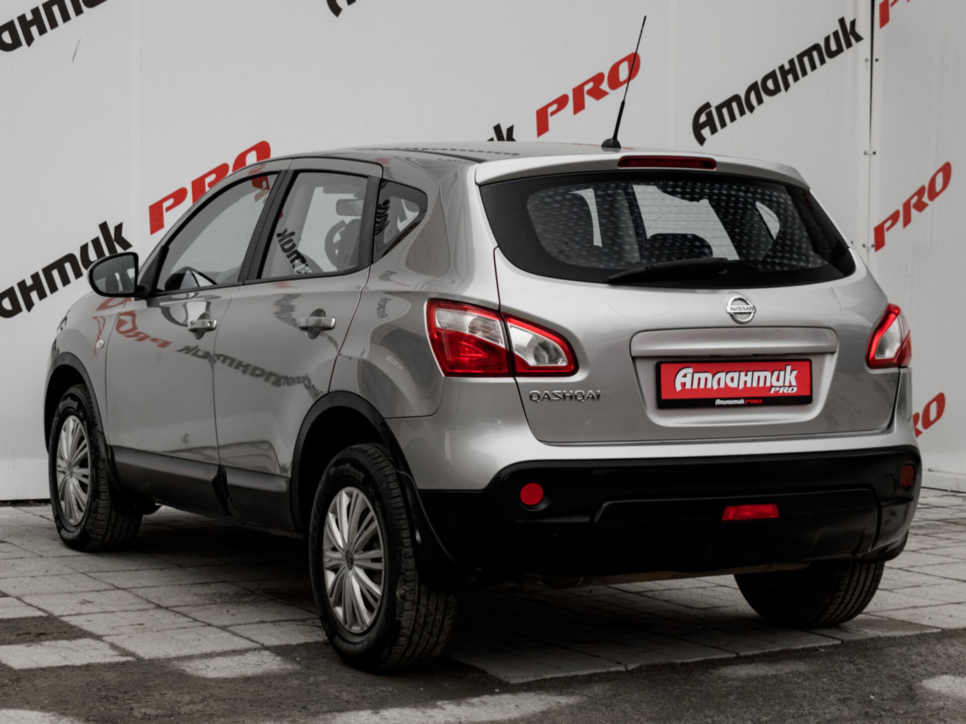 Купить Nissan Qashqai 2.0 CVT (141 л.с.), 2011 в Екатеренбурге