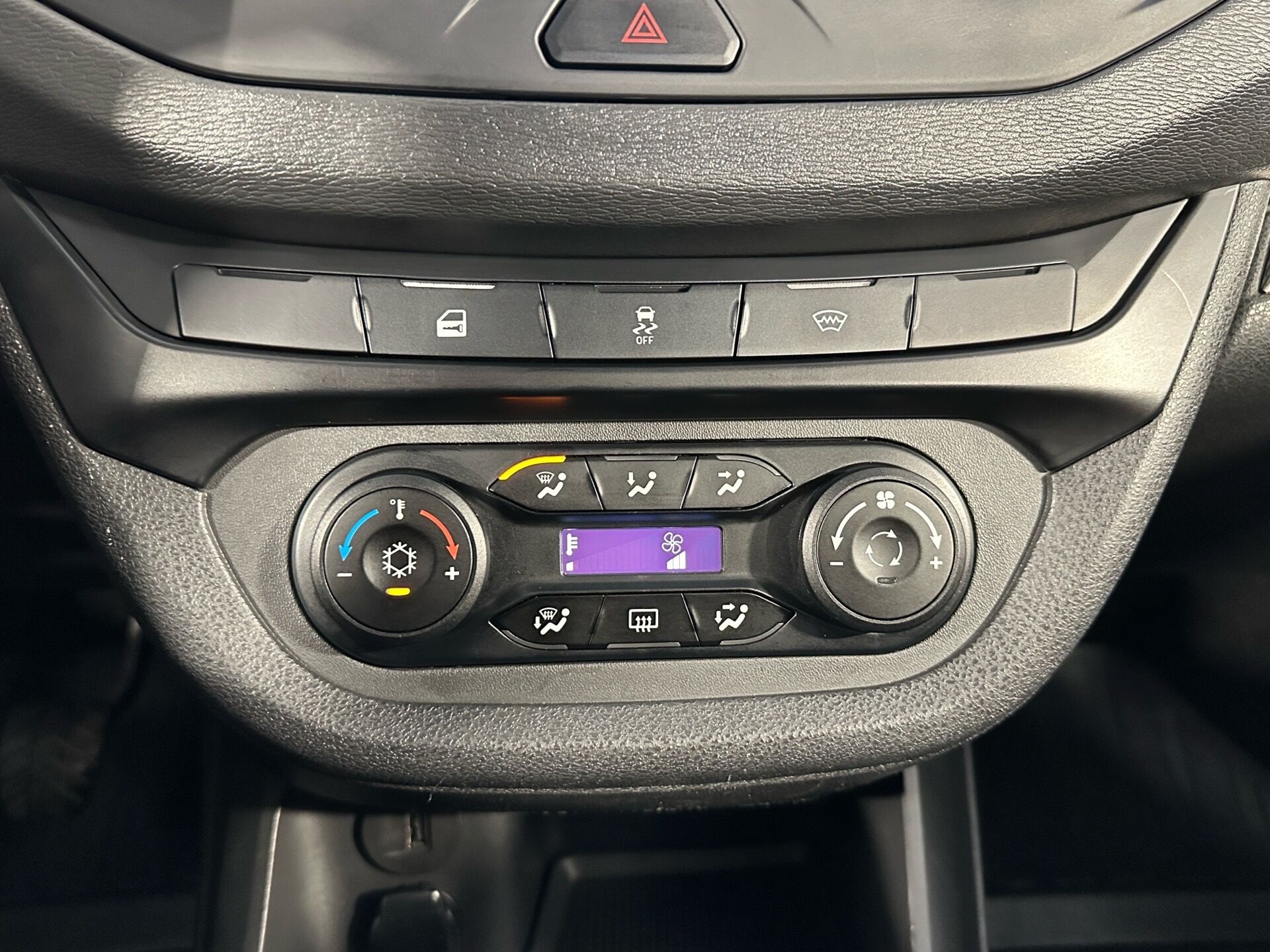 Lada Vesta None 2022 г.в., 50 500 км.
