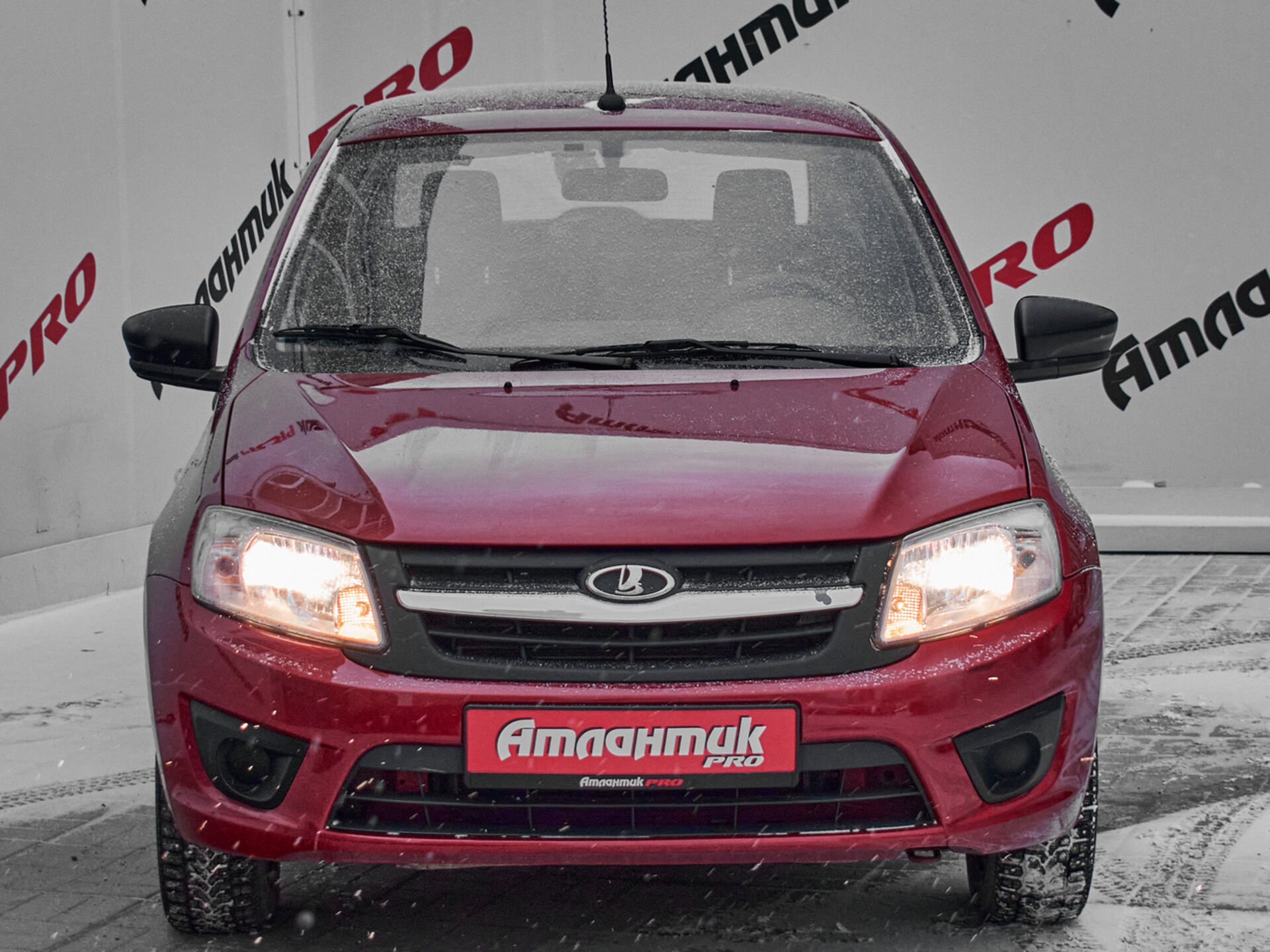 Купить Lada (ВАЗ) Granta 1.6 MT (87 л.с.), 2018 в Екатеренбурге