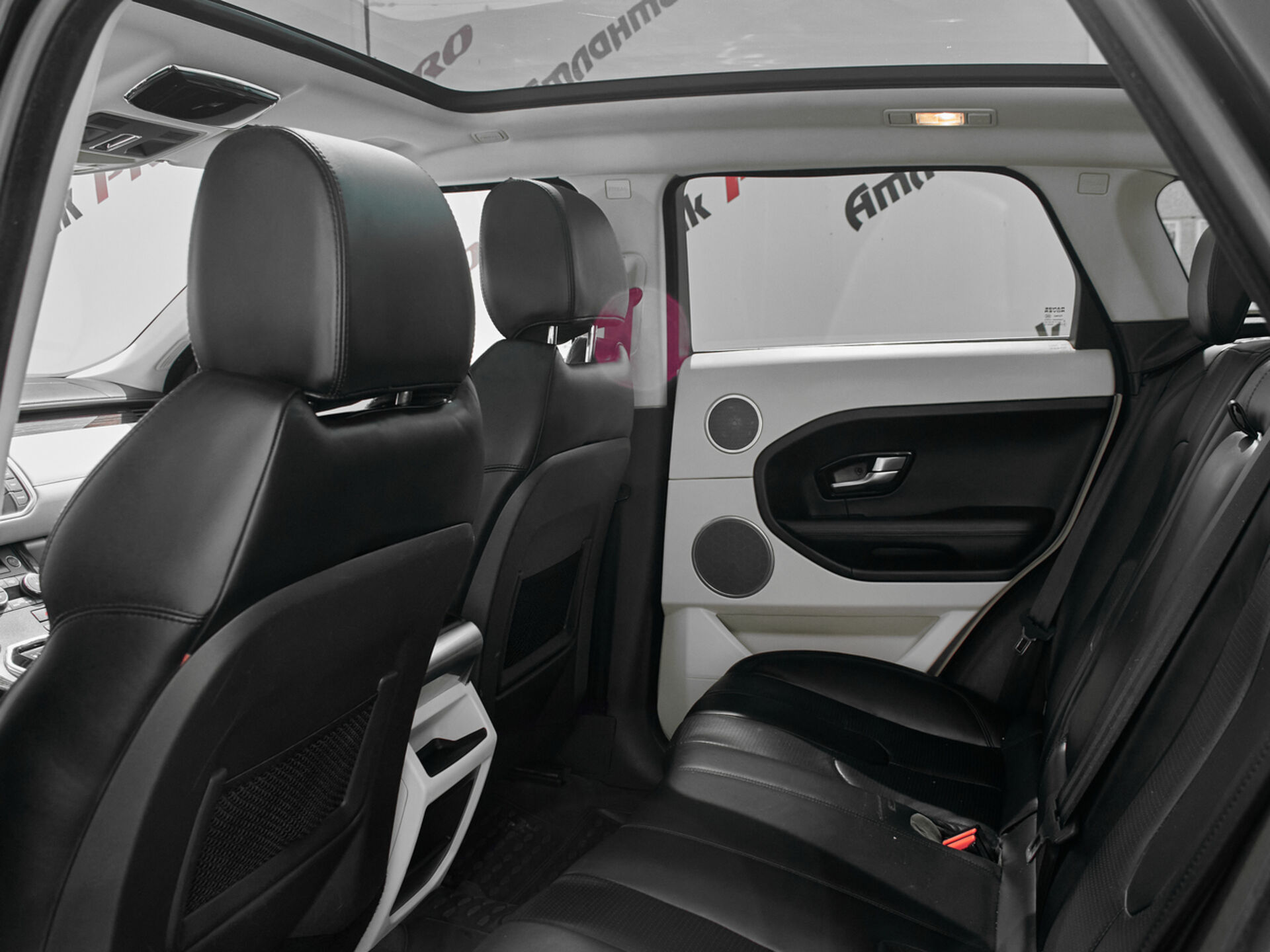 Купить Land Rover Range Rover Evoque 6-speed 2.0 AT (240 л.с.) 4WD, 2013 в Екатеренбурге